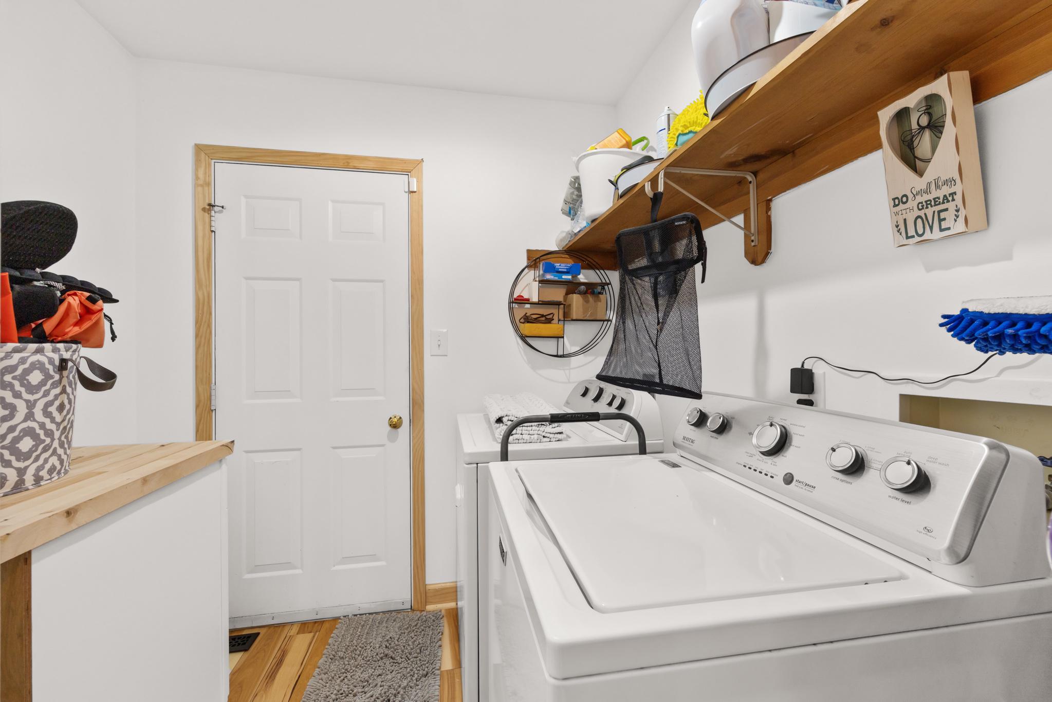 ROCKLAND CREEK ESTATES - Residential