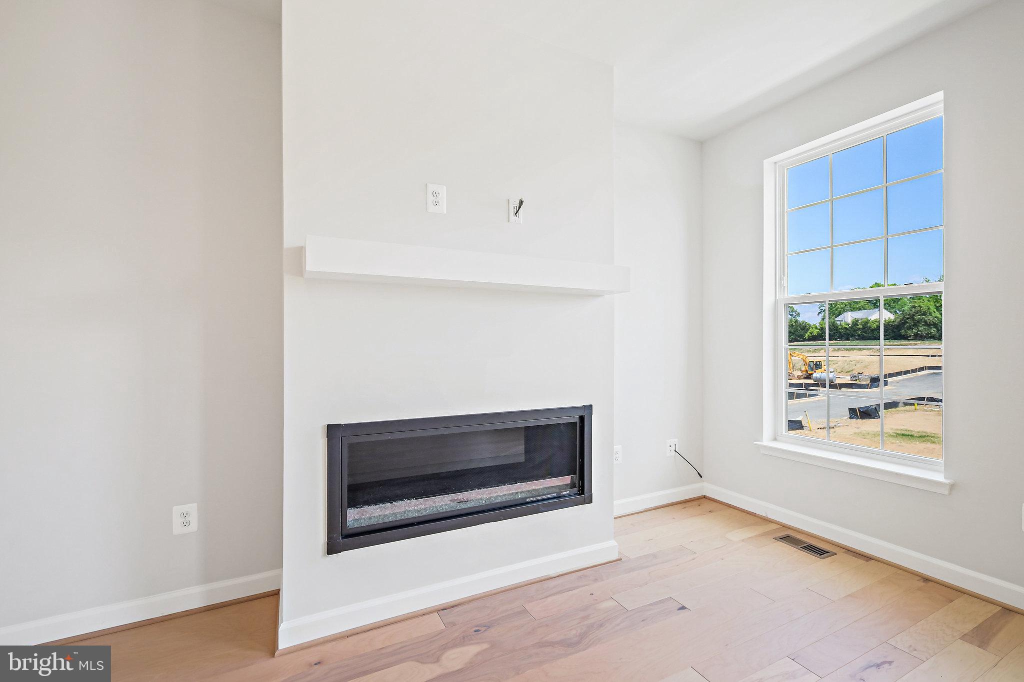 POTOMAC OVERLOOK AT NATIONAL HARBOR - Residential