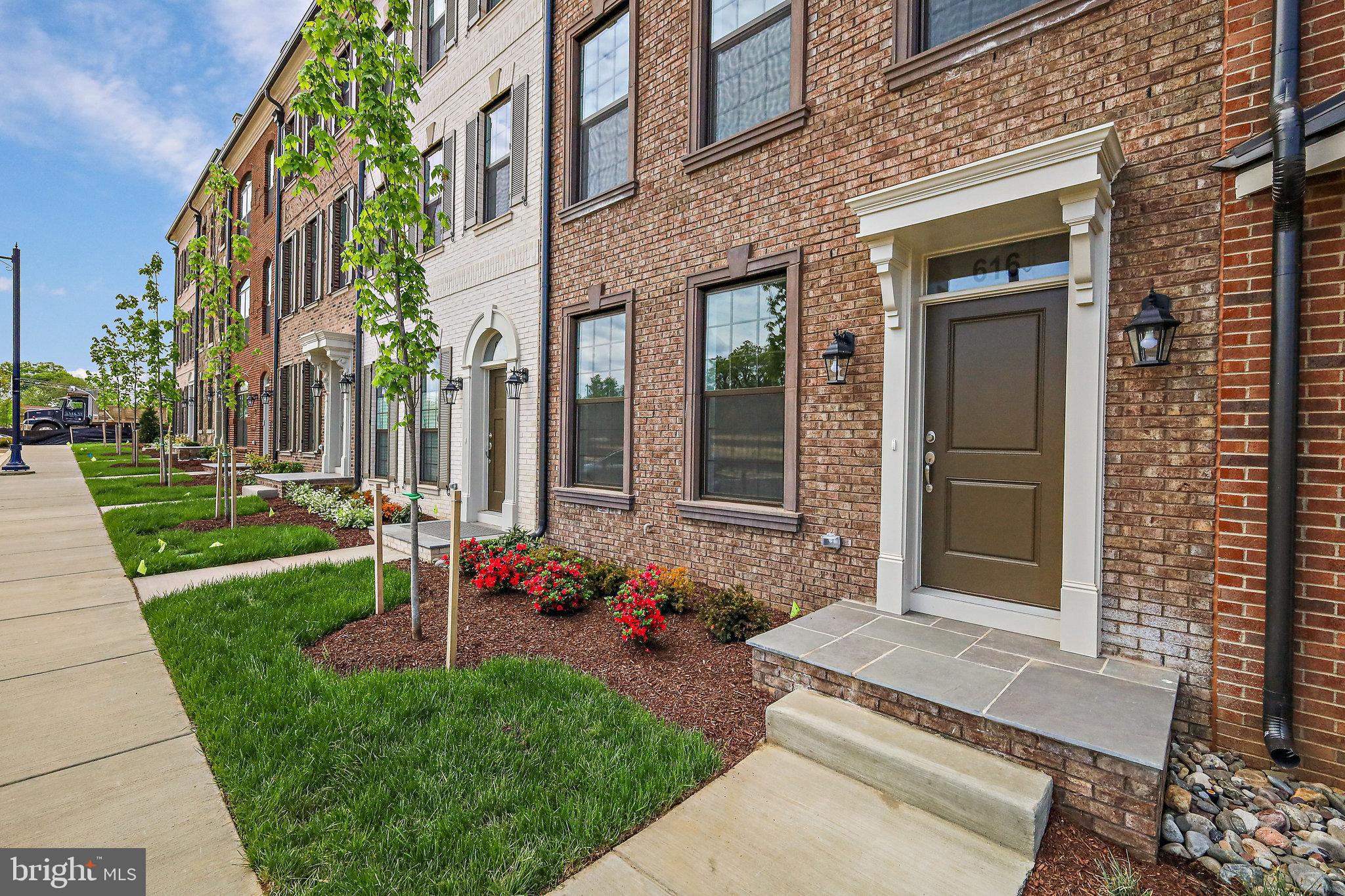 POTOMAC OVERLOOK AT NATIONAL HARBOR - Residential