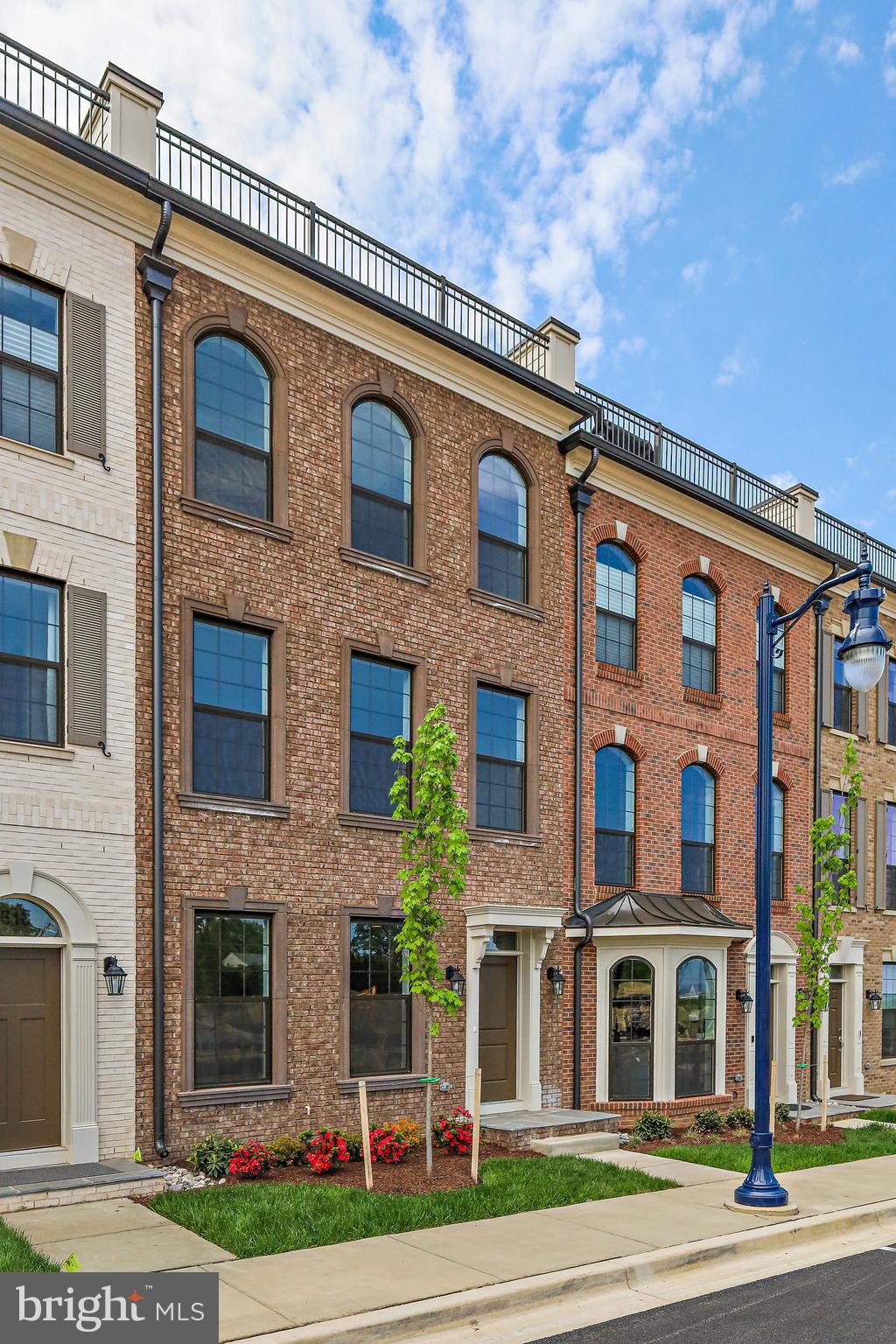 POTOMAC OVERLOOK AT NATIONAL HARBOR - Residential