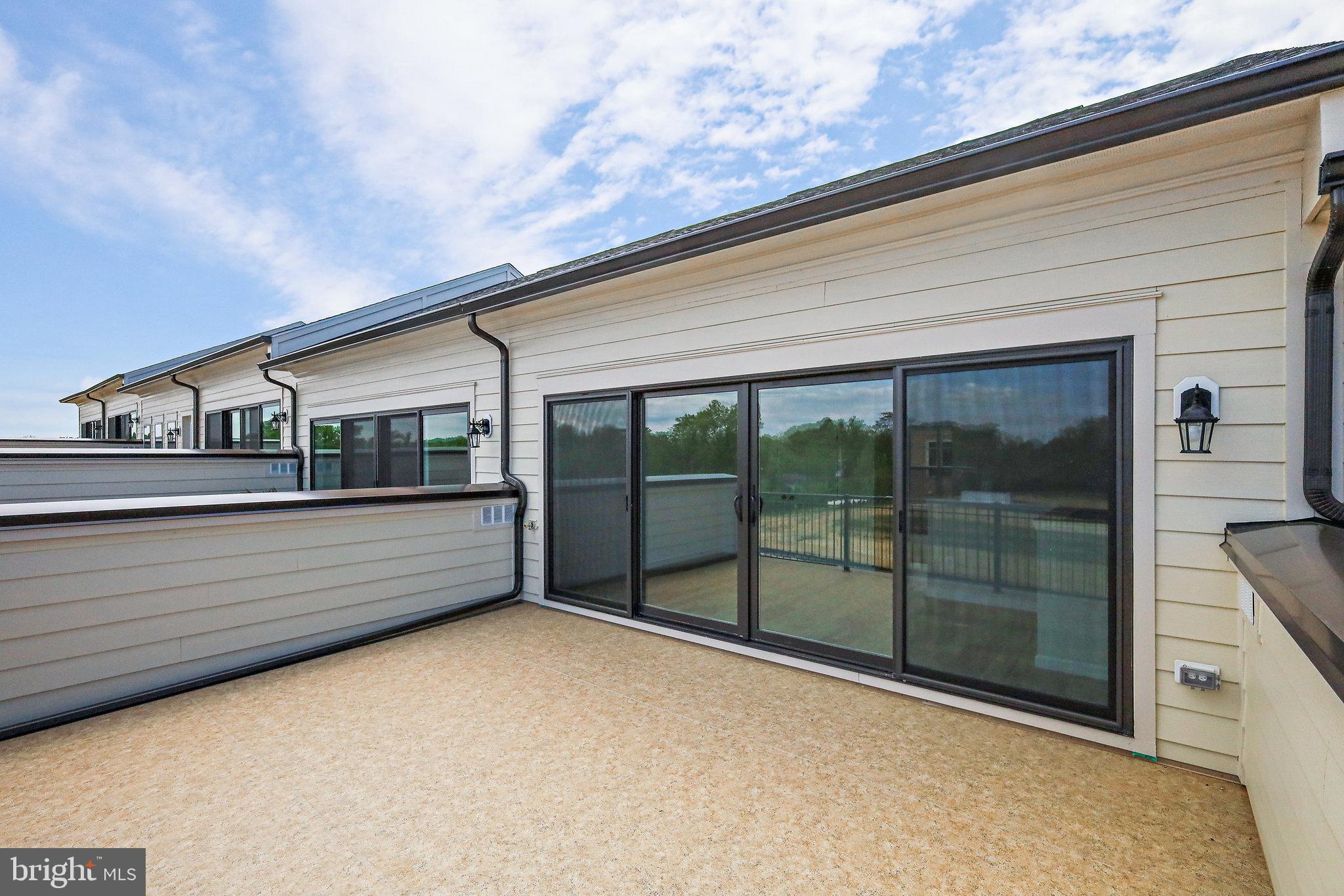 POTOMAC OVERLOOK AT NATIONAL HARBOR - Residential