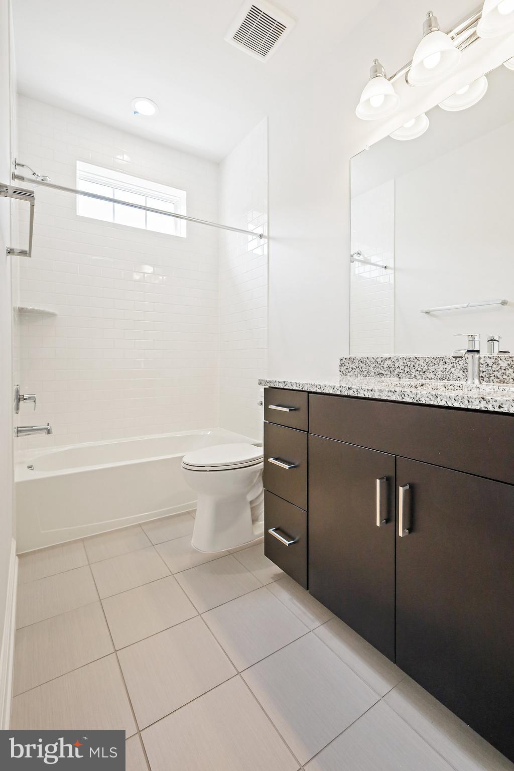 POTOMAC OVERLOOK AT NATIONAL HARBOR - Residential