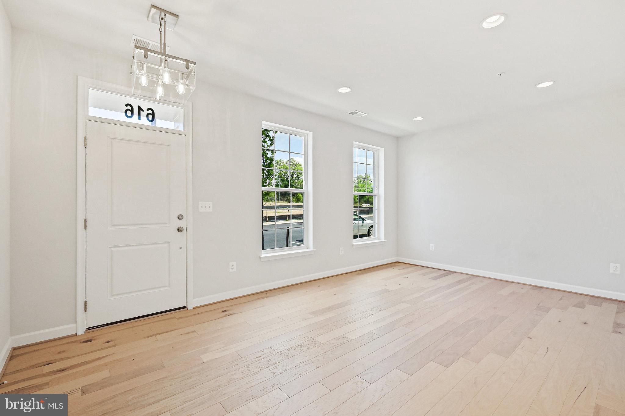 POTOMAC OVERLOOK AT NATIONAL HARBOR - Residential