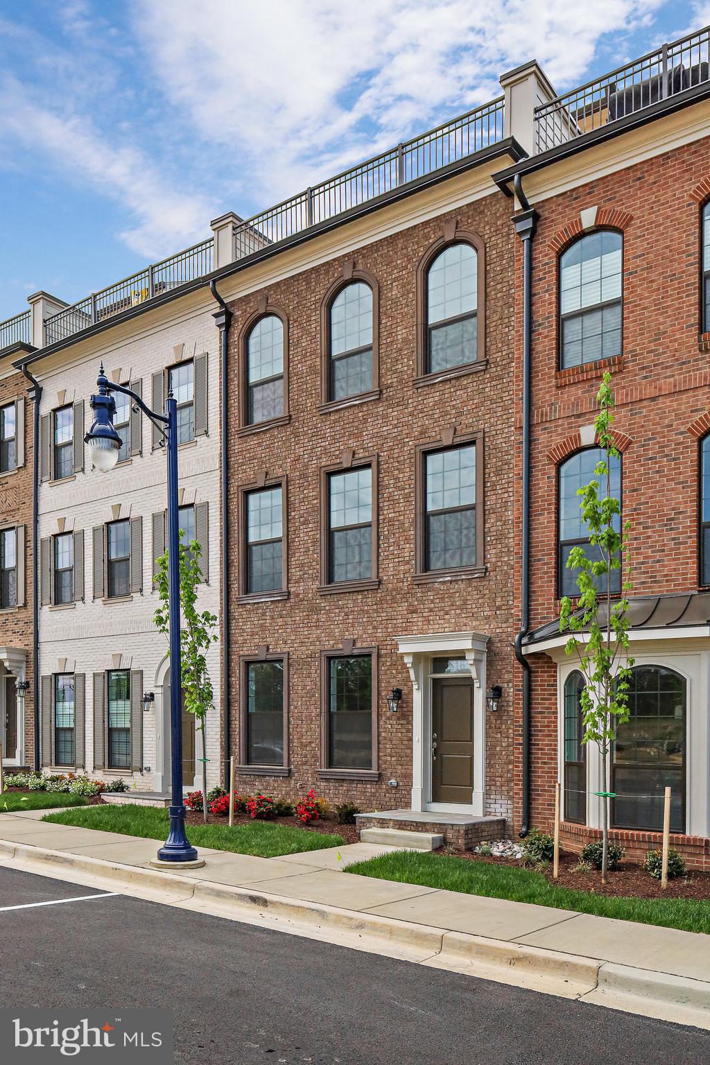 POTOMAC OVERLOOK AT NATIONAL HARBOR - Residential