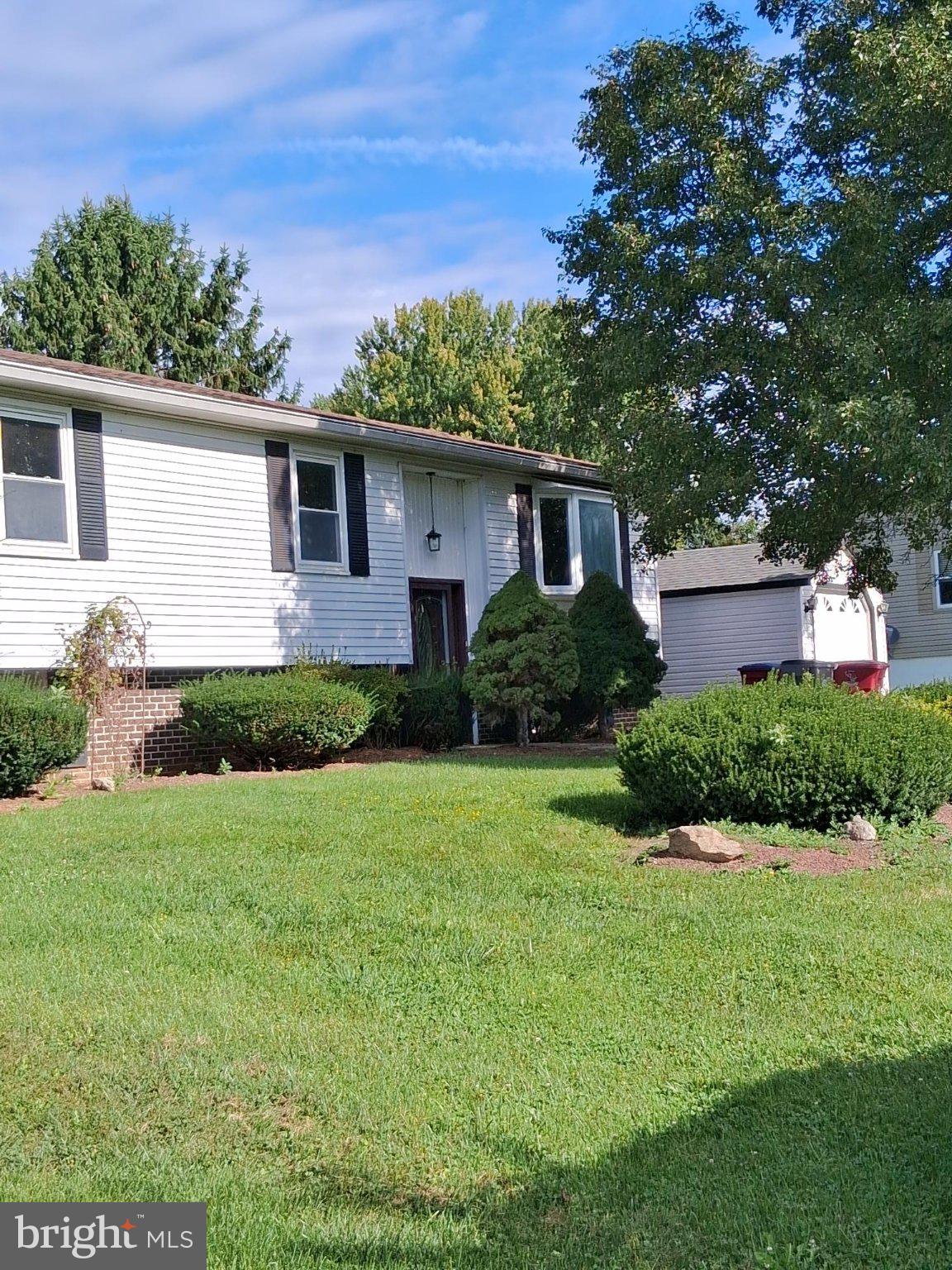 168 BUTTERNUT COURT