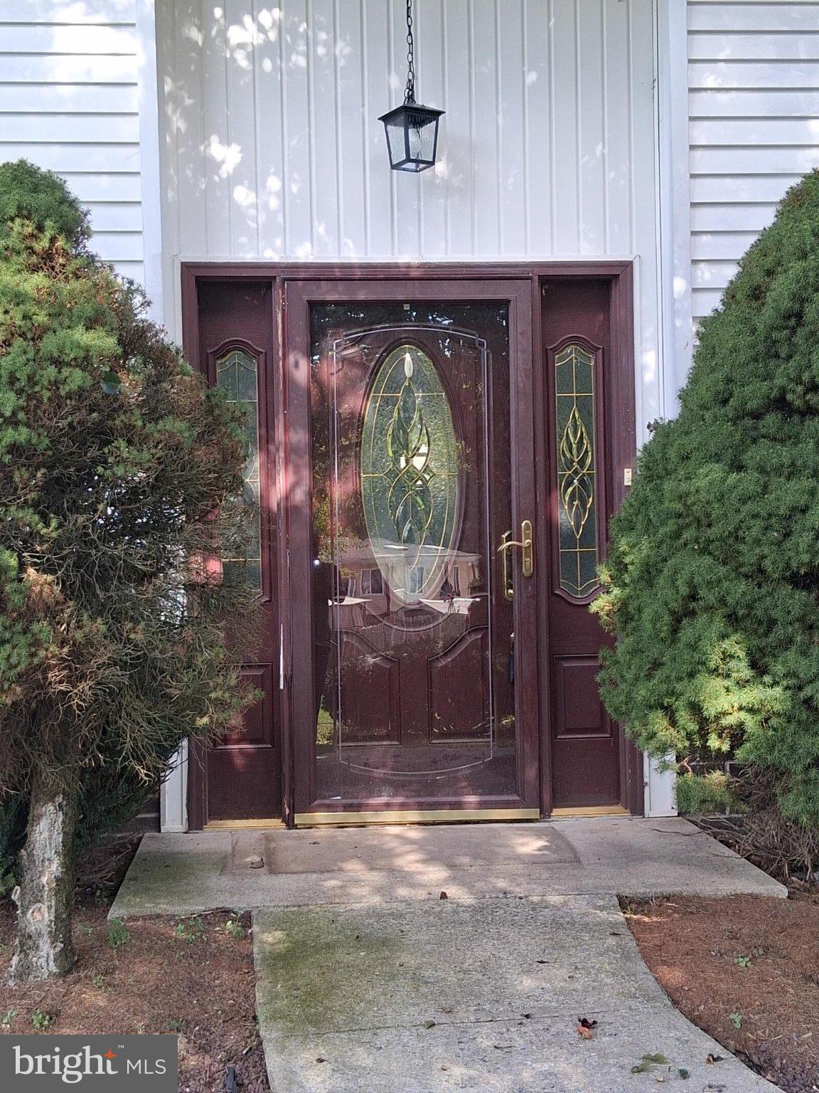 168 BUTTERNUT COURT