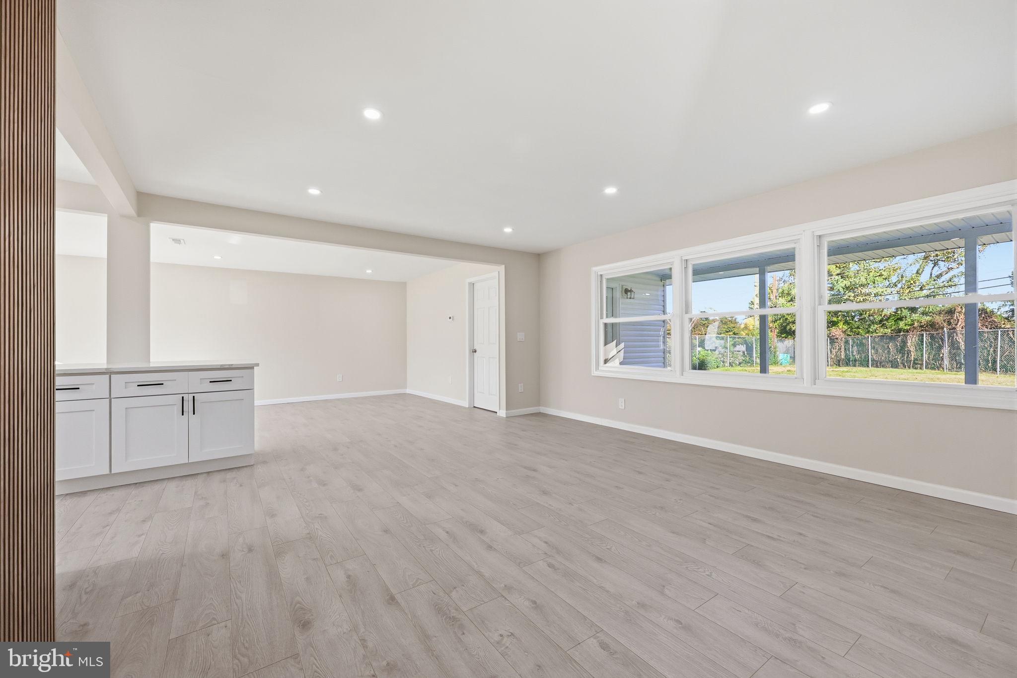 17 IDOLSTONE ROAD