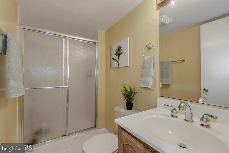 WAVERLY WEST - Residential Lease