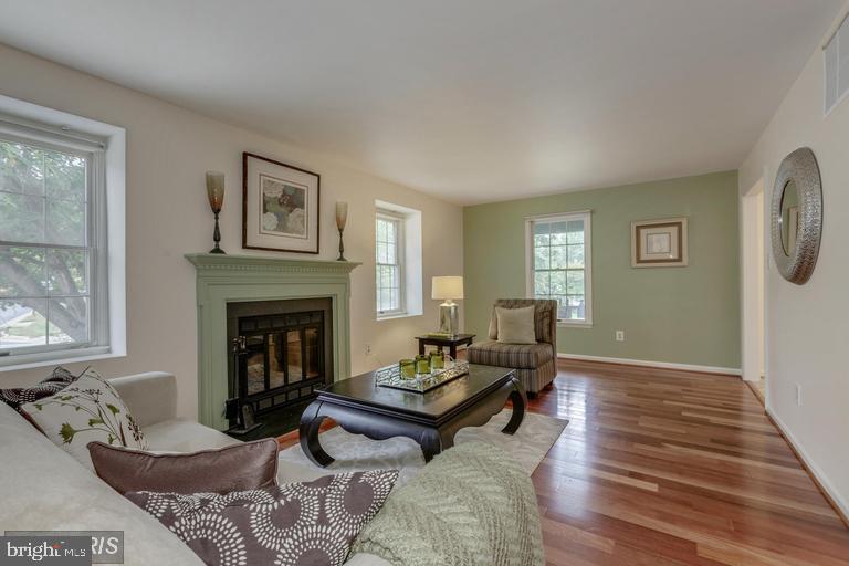 WAVERLY WEST - Residential Lease