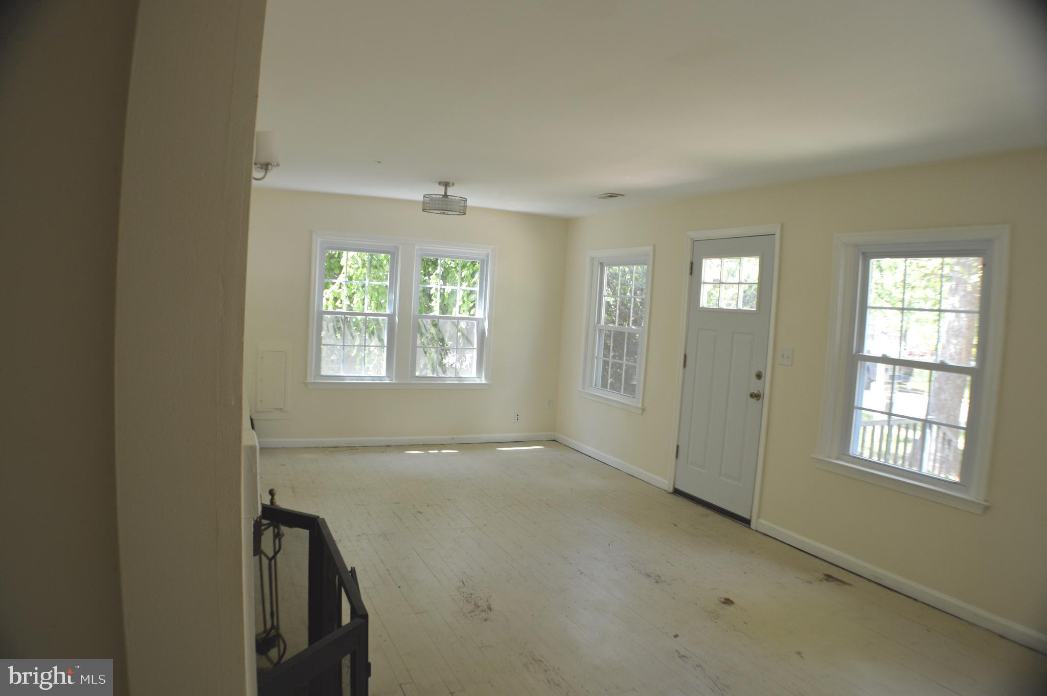 RIVERDALE PARK - Residential