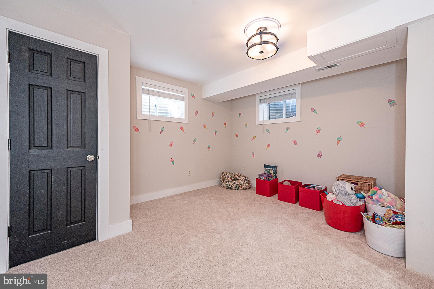 WOODBERRY - Residential