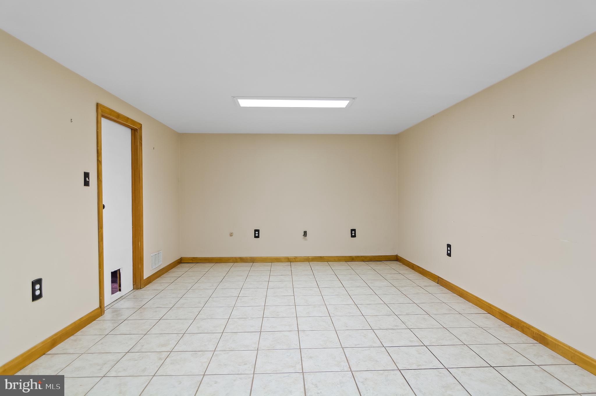 THUNDER HILL - Residential