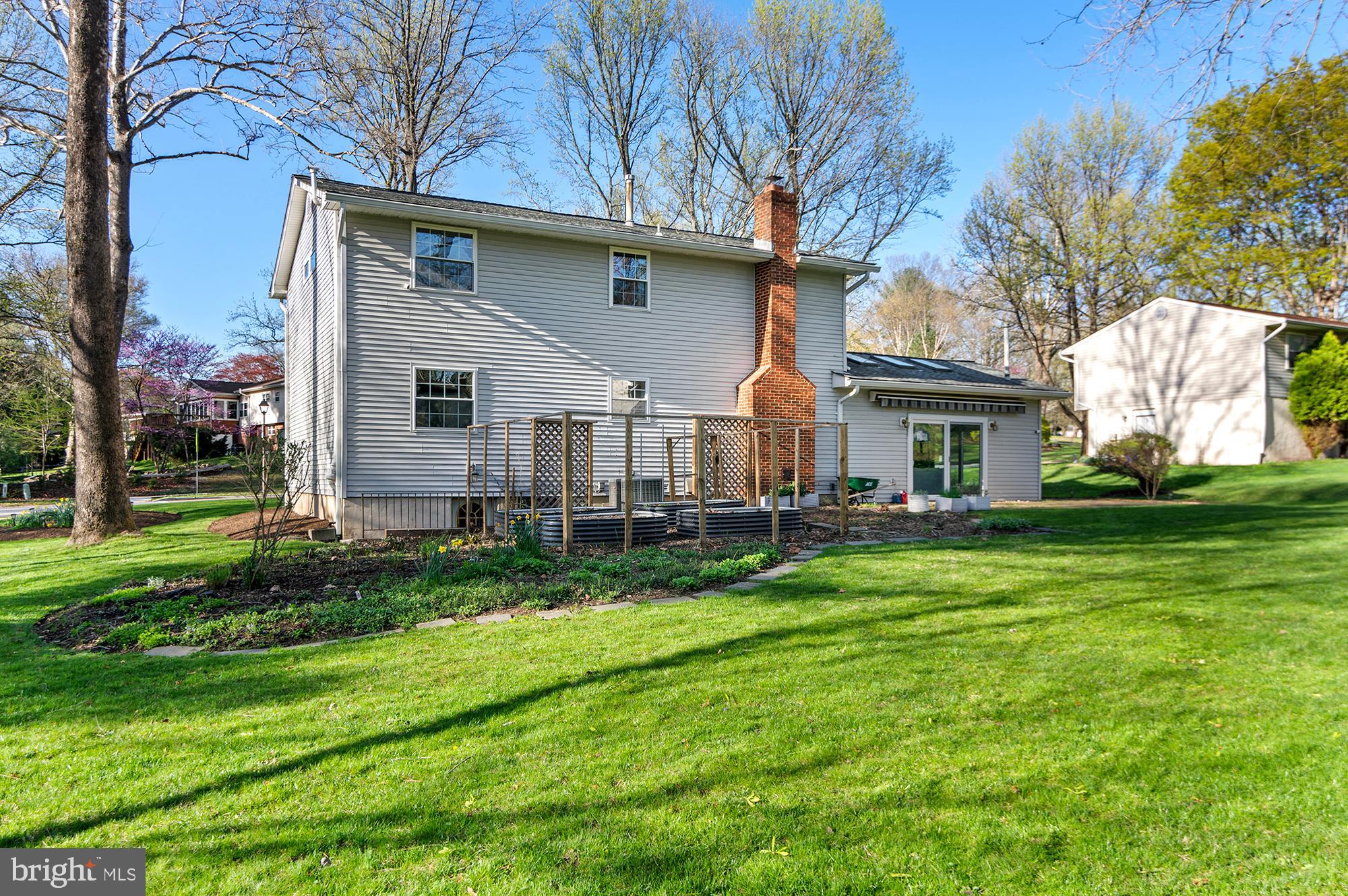 THUNDER HILL - Residential