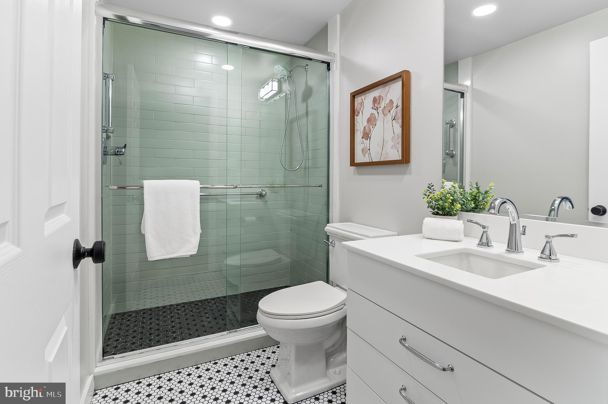 THUNDER HILL - Residential