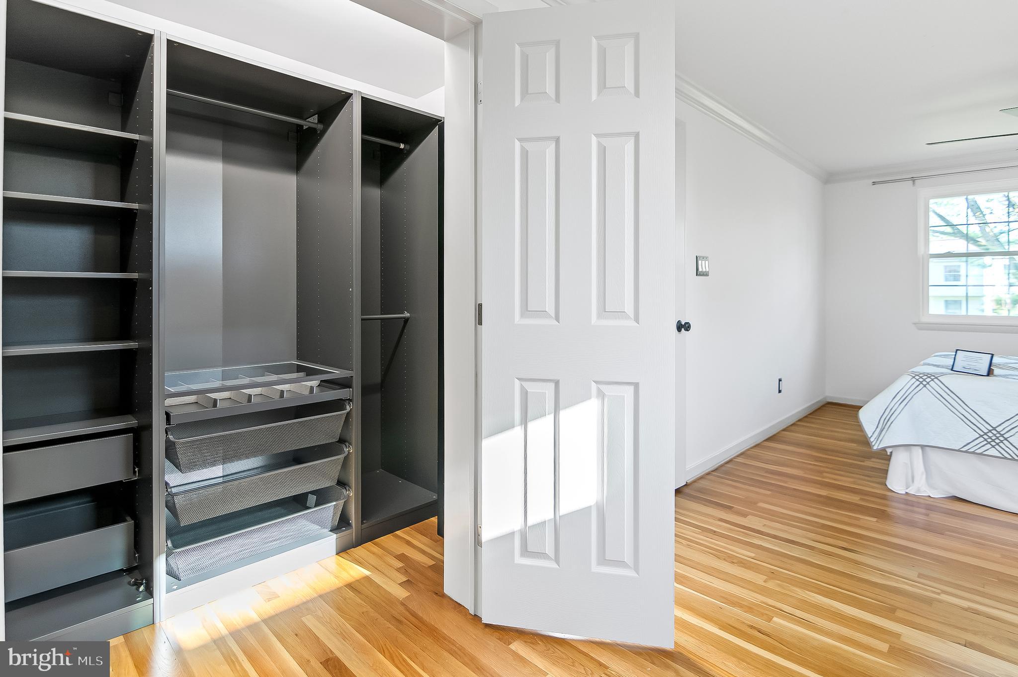 THUNDER HILL - Residential