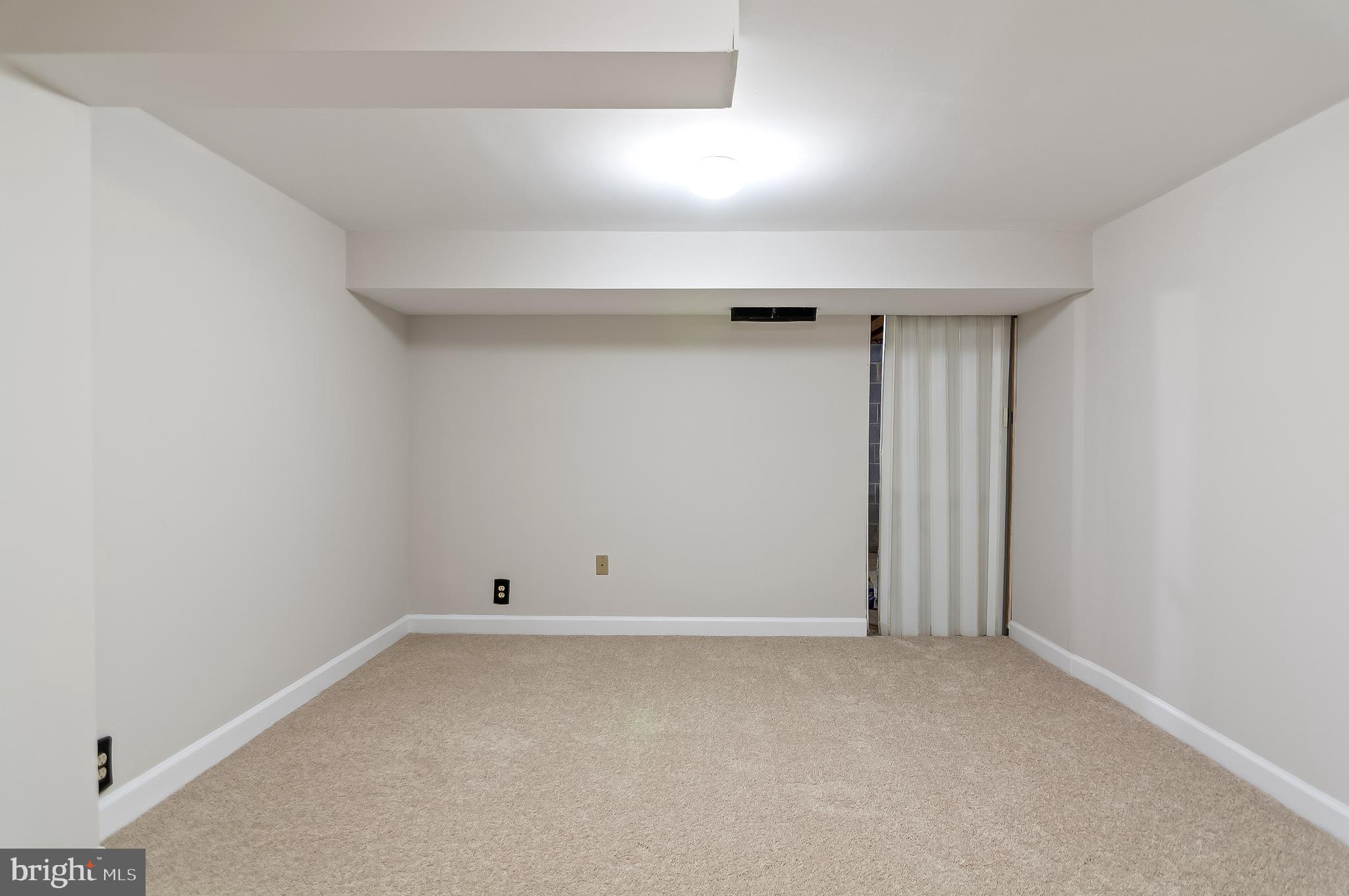 THUNDER HILL - Residential