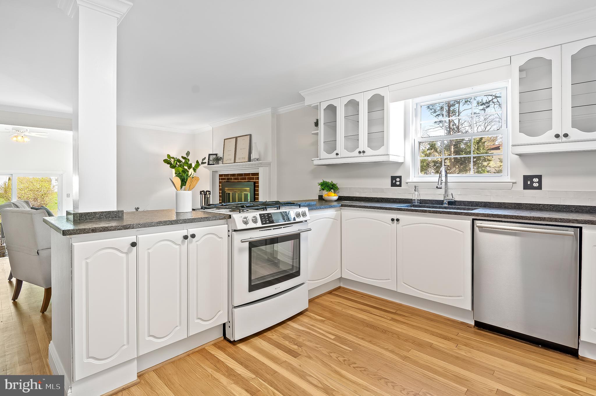 THUNDER HILL - Residential