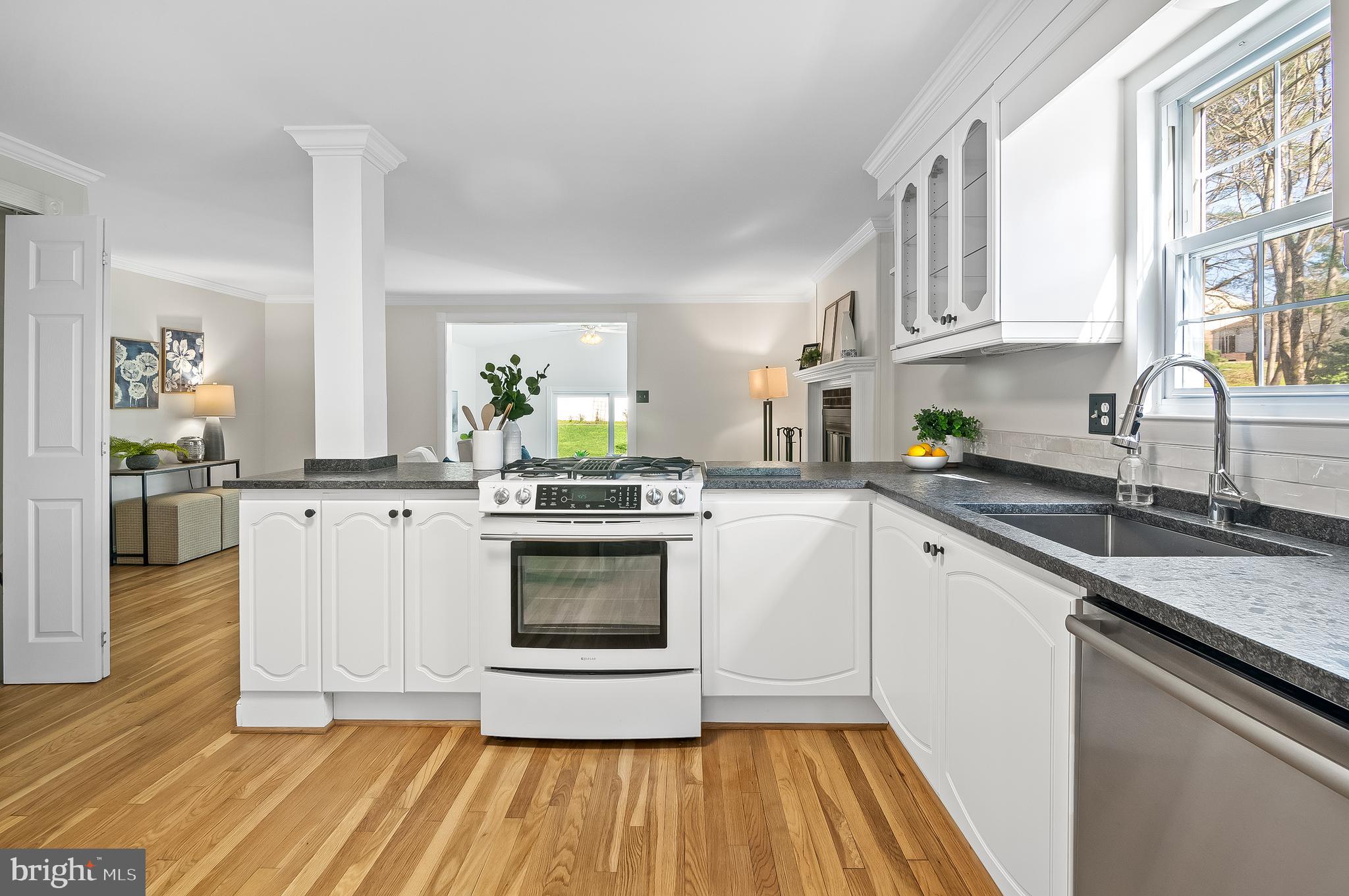 THUNDER HILL - Residential