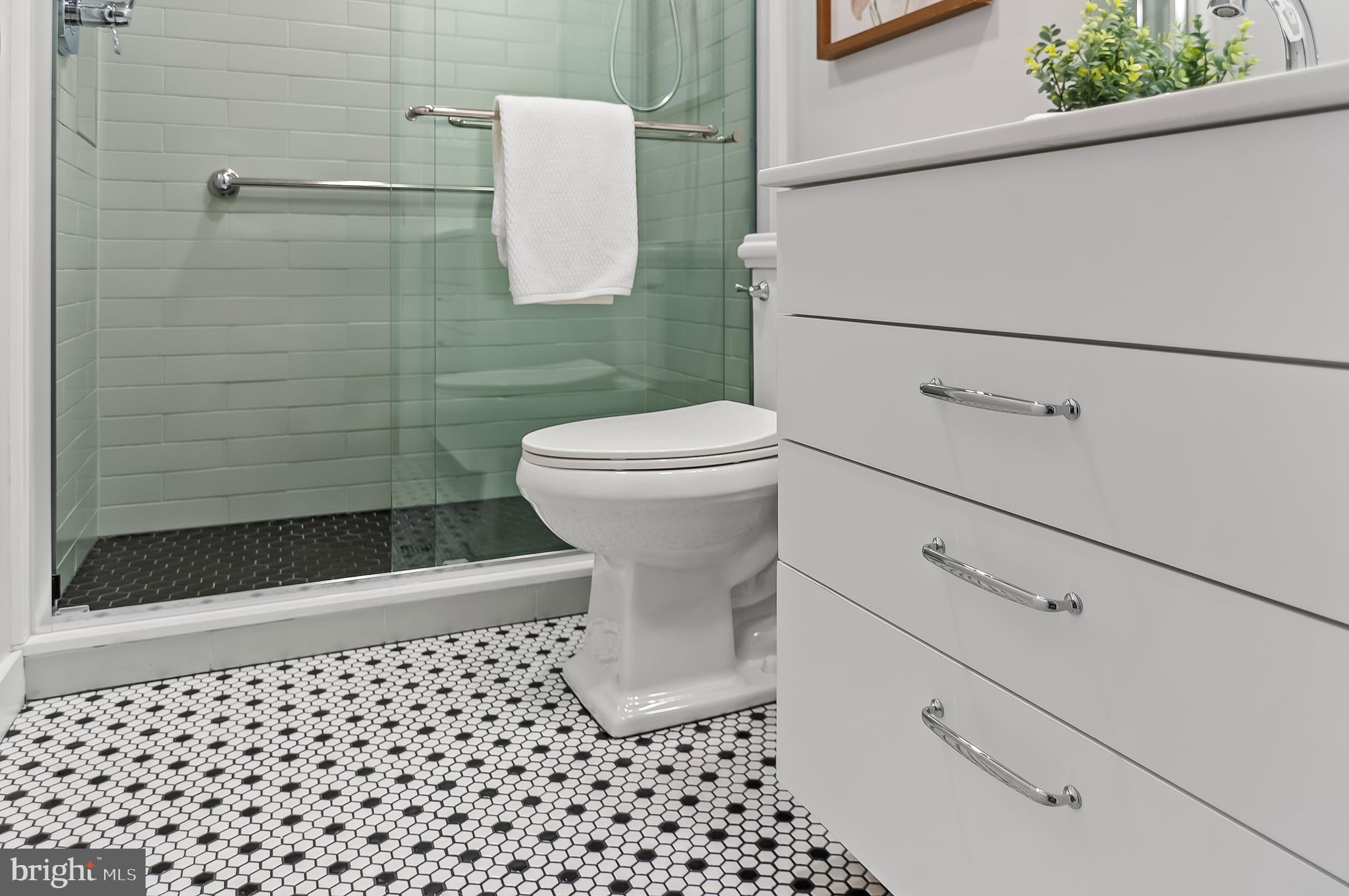 THUNDER HILL - Residential