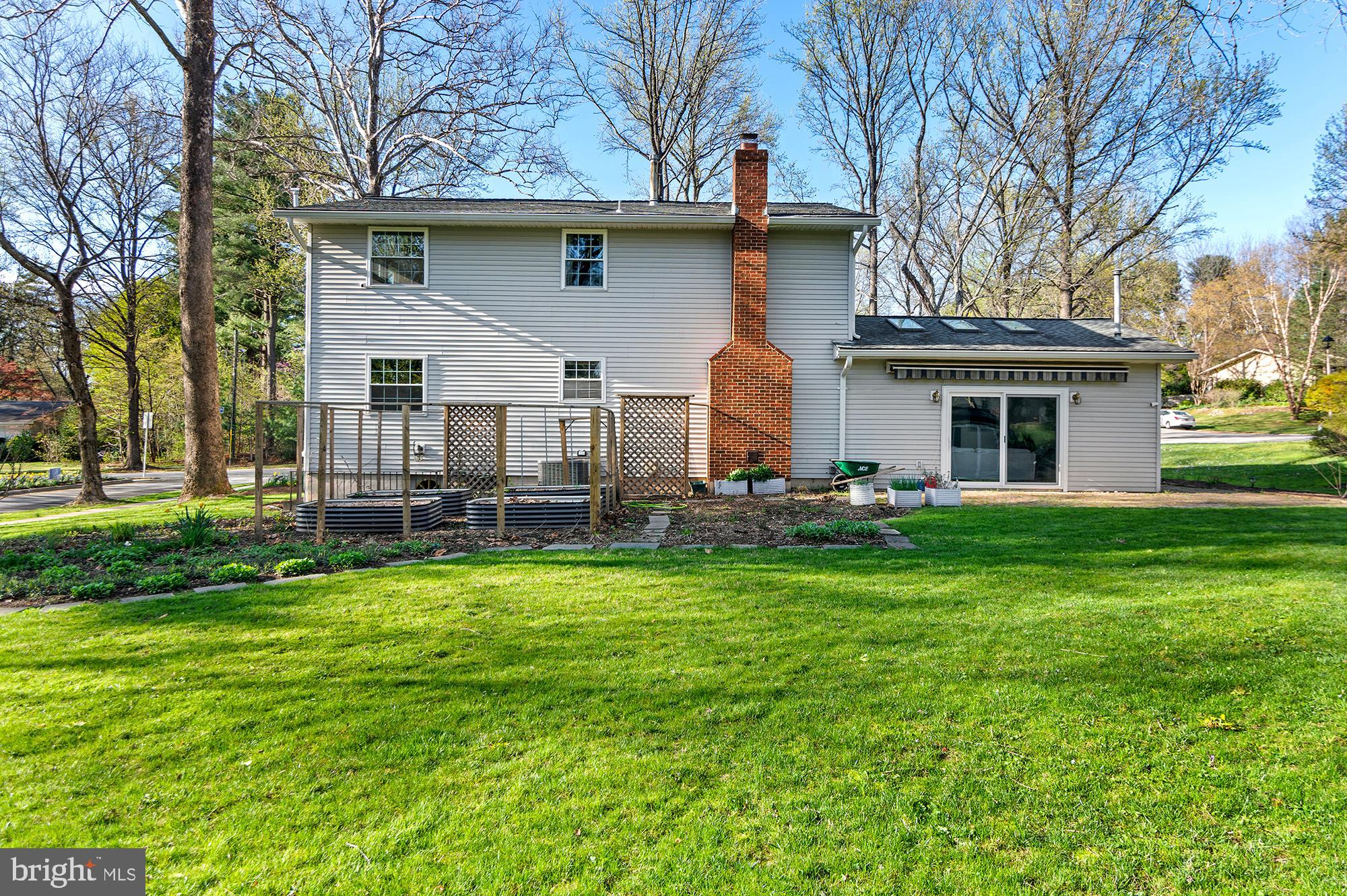 THUNDER HILL - Residential