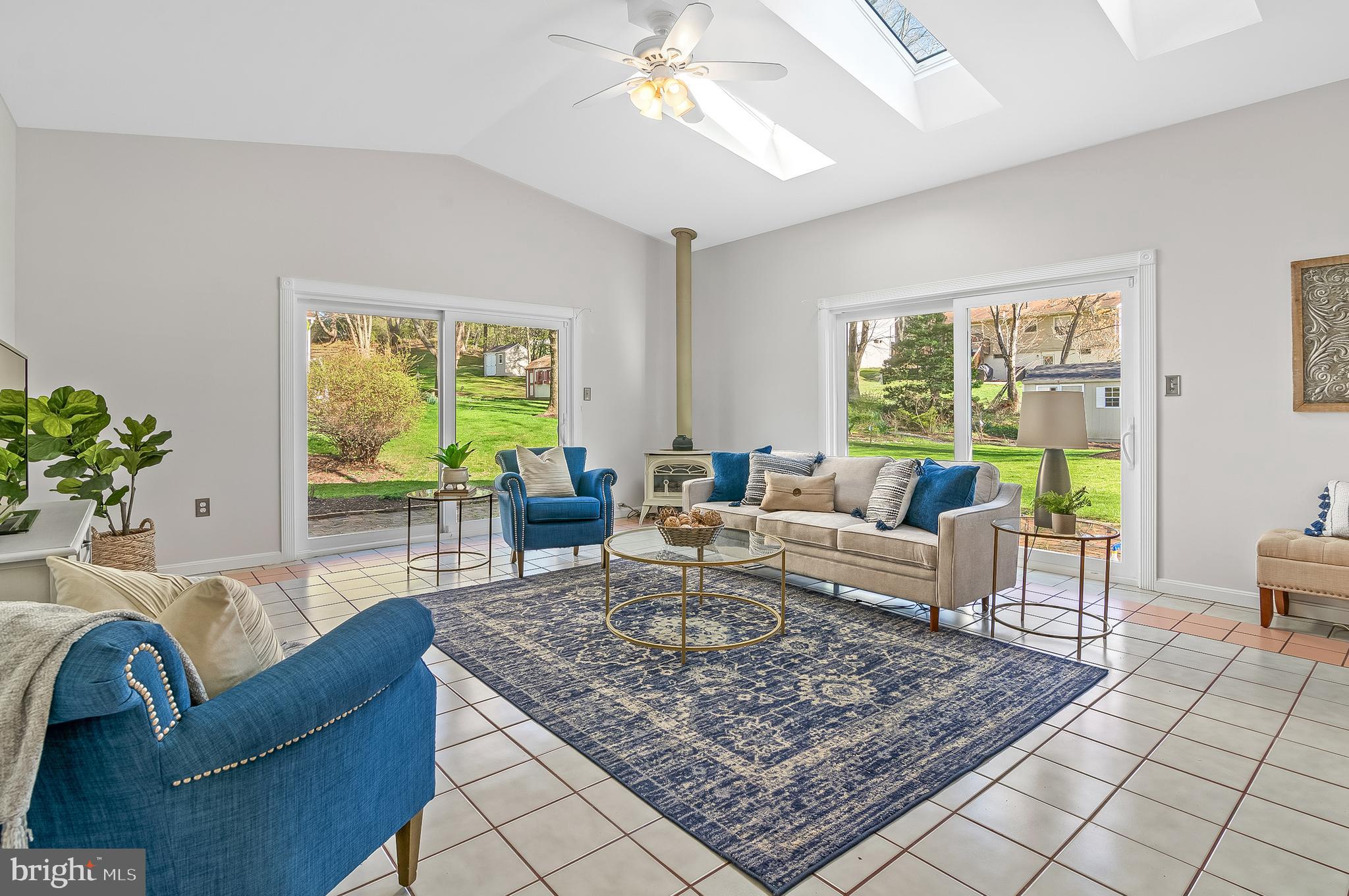 THUNDER HILL - Residential