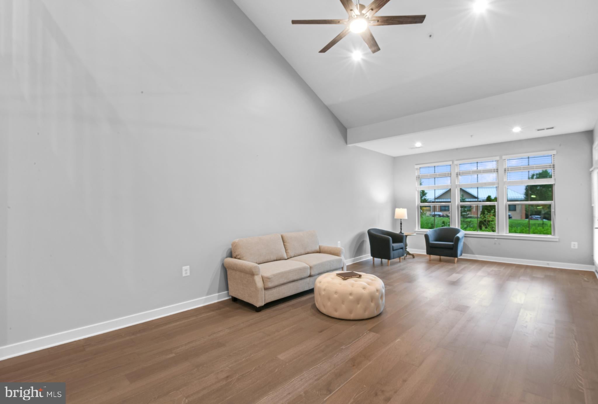 3231 THORNAPPLE DRIVE