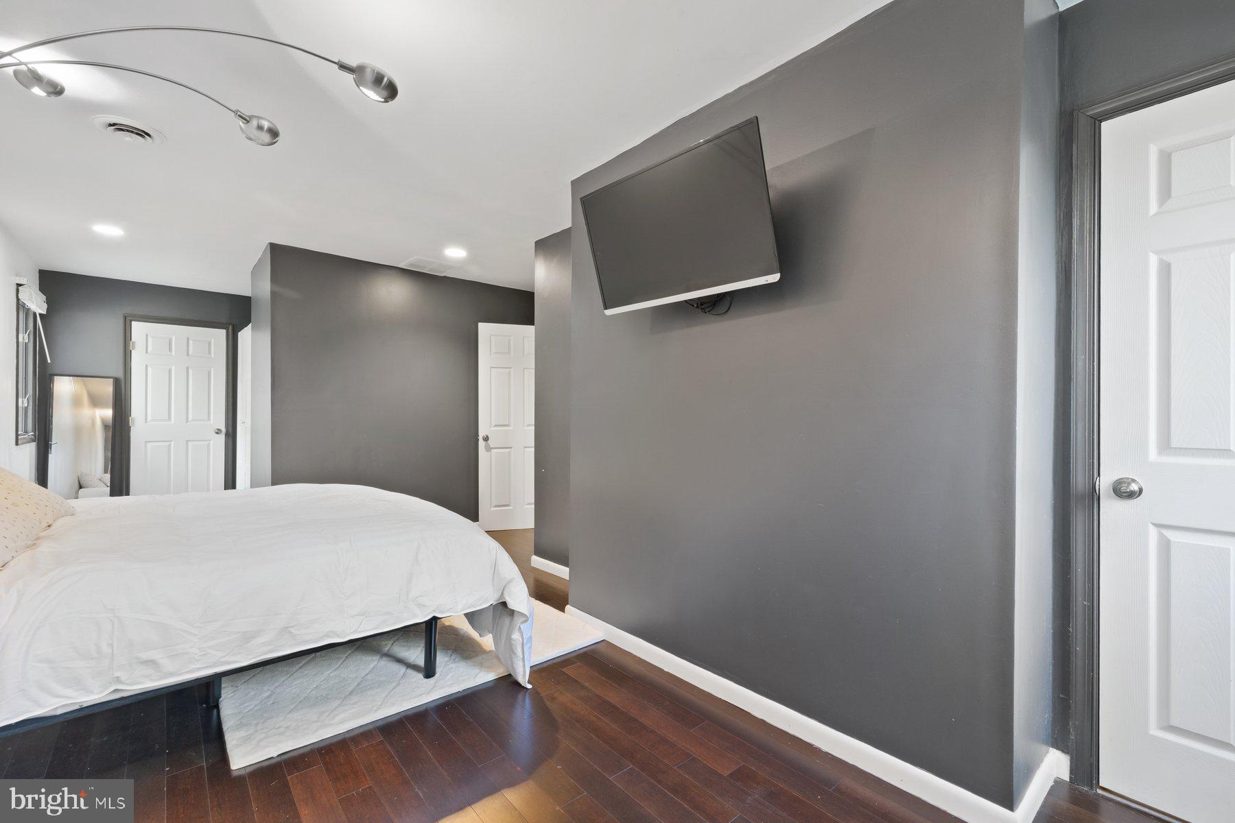 PINEHURST - Residential