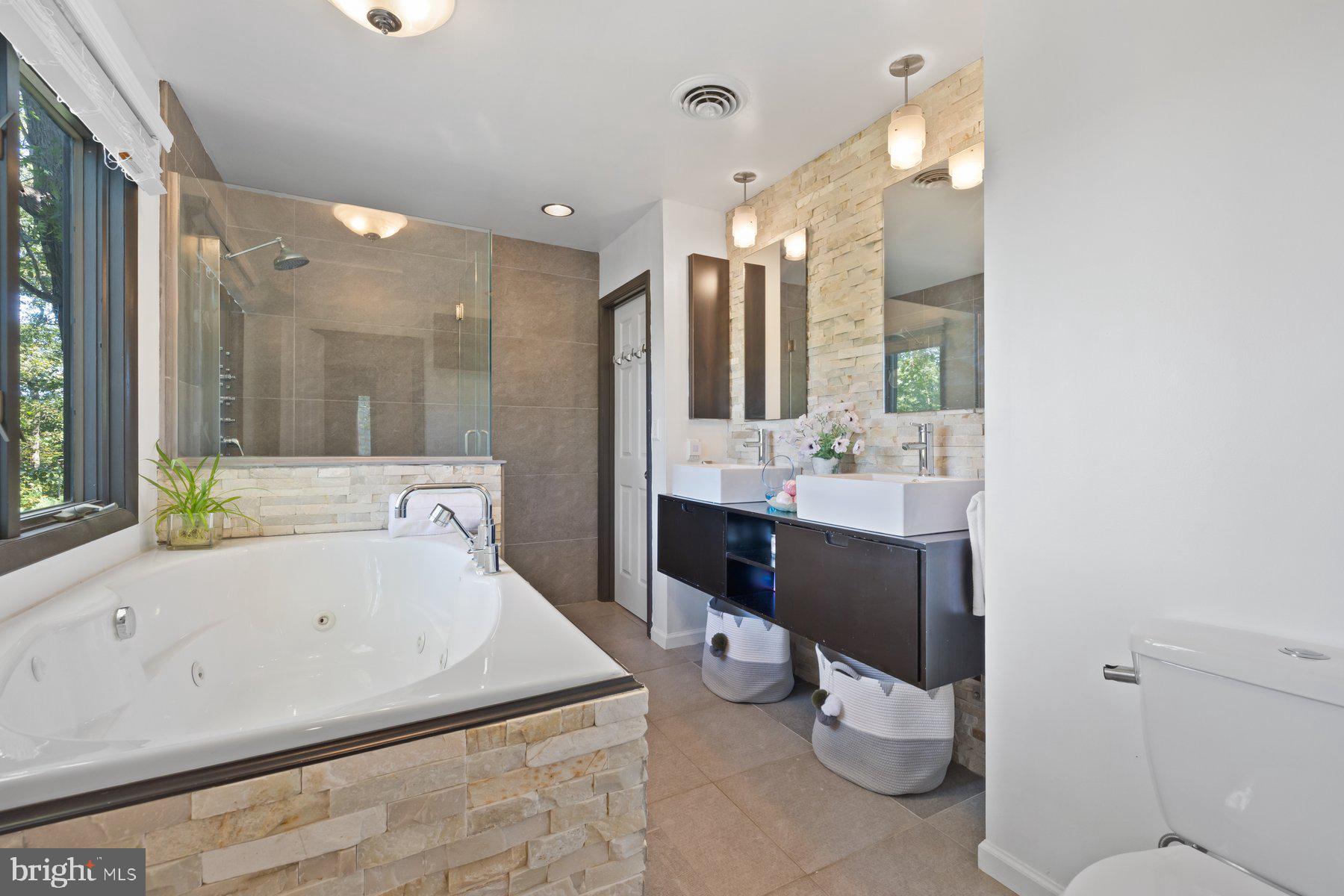 PINEHURST - Residential