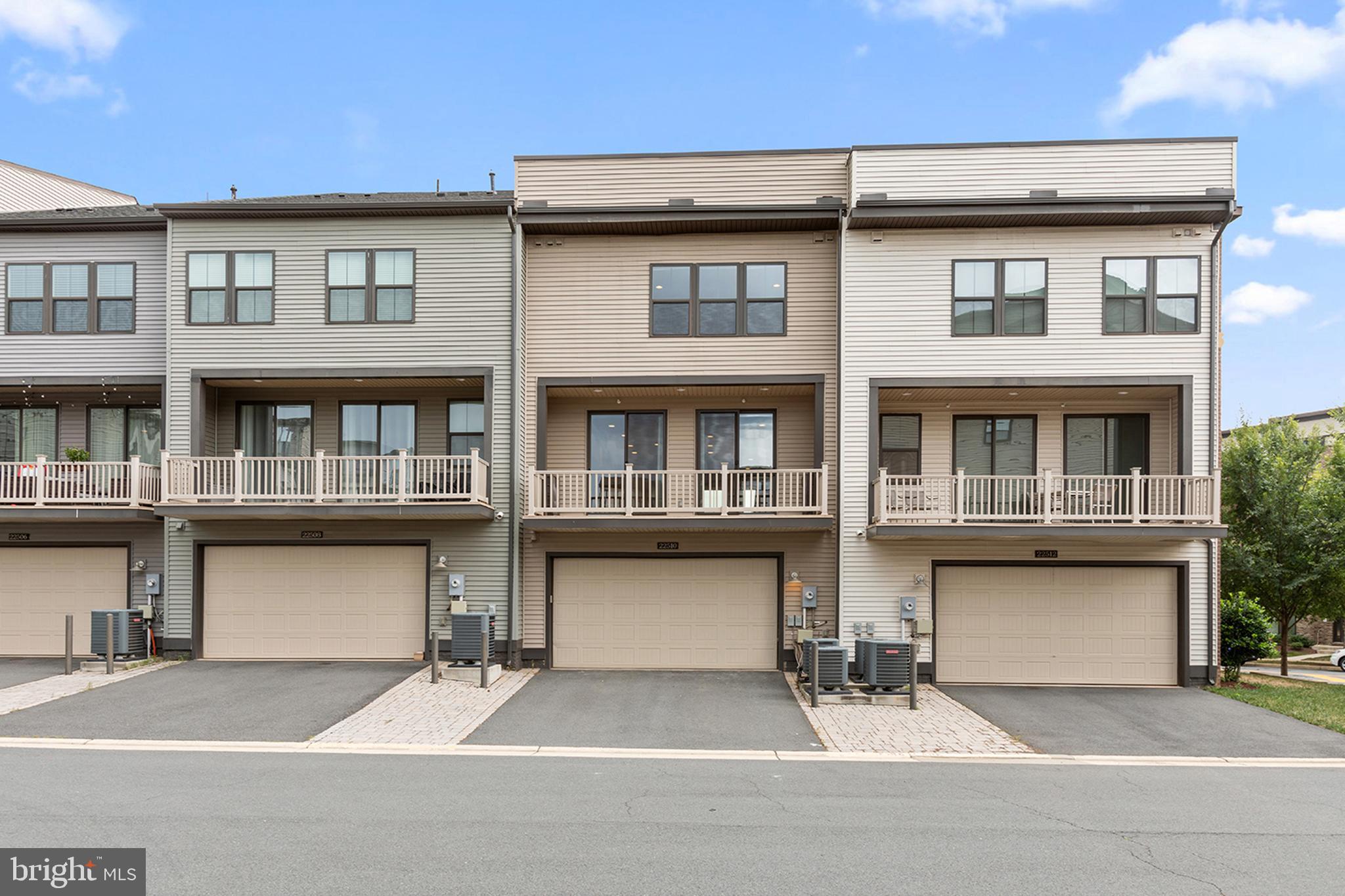 WESTMOORE AT MOOREFIELD - Residential Lease