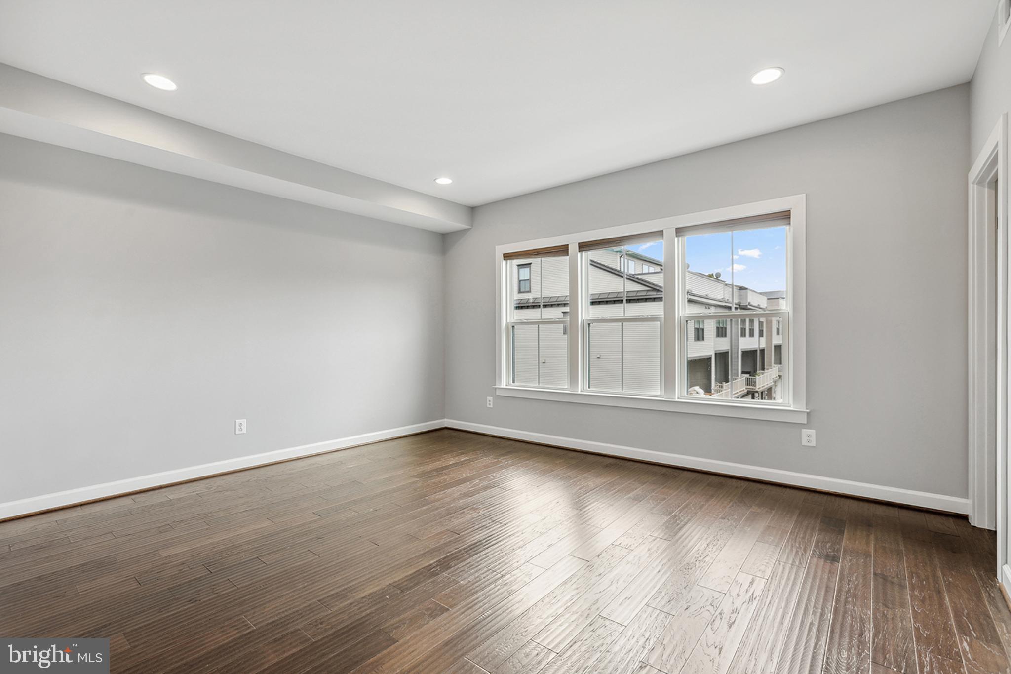 WESTMOORE AT MOOREFIELD - Residential Lease