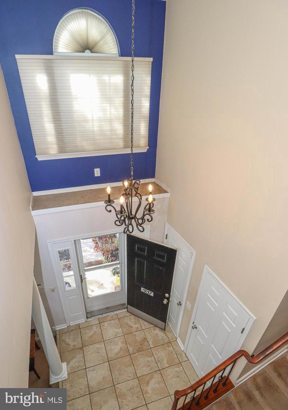 SEVEN OAKS - Residential