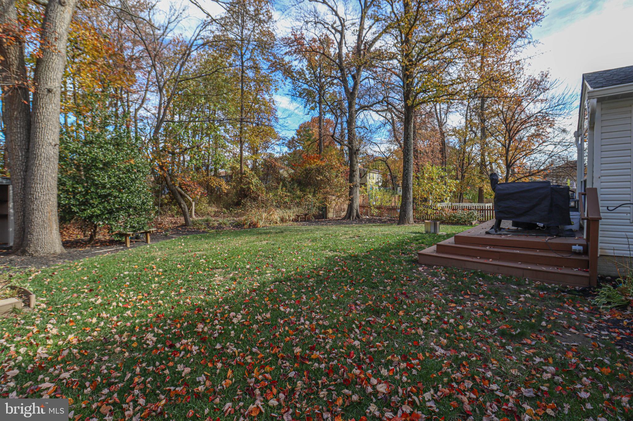 SEVEN OAKS - Residential