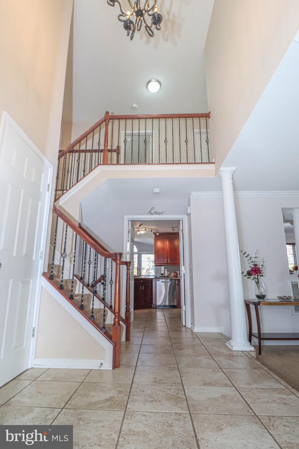 SEVEN OAKS - Residential