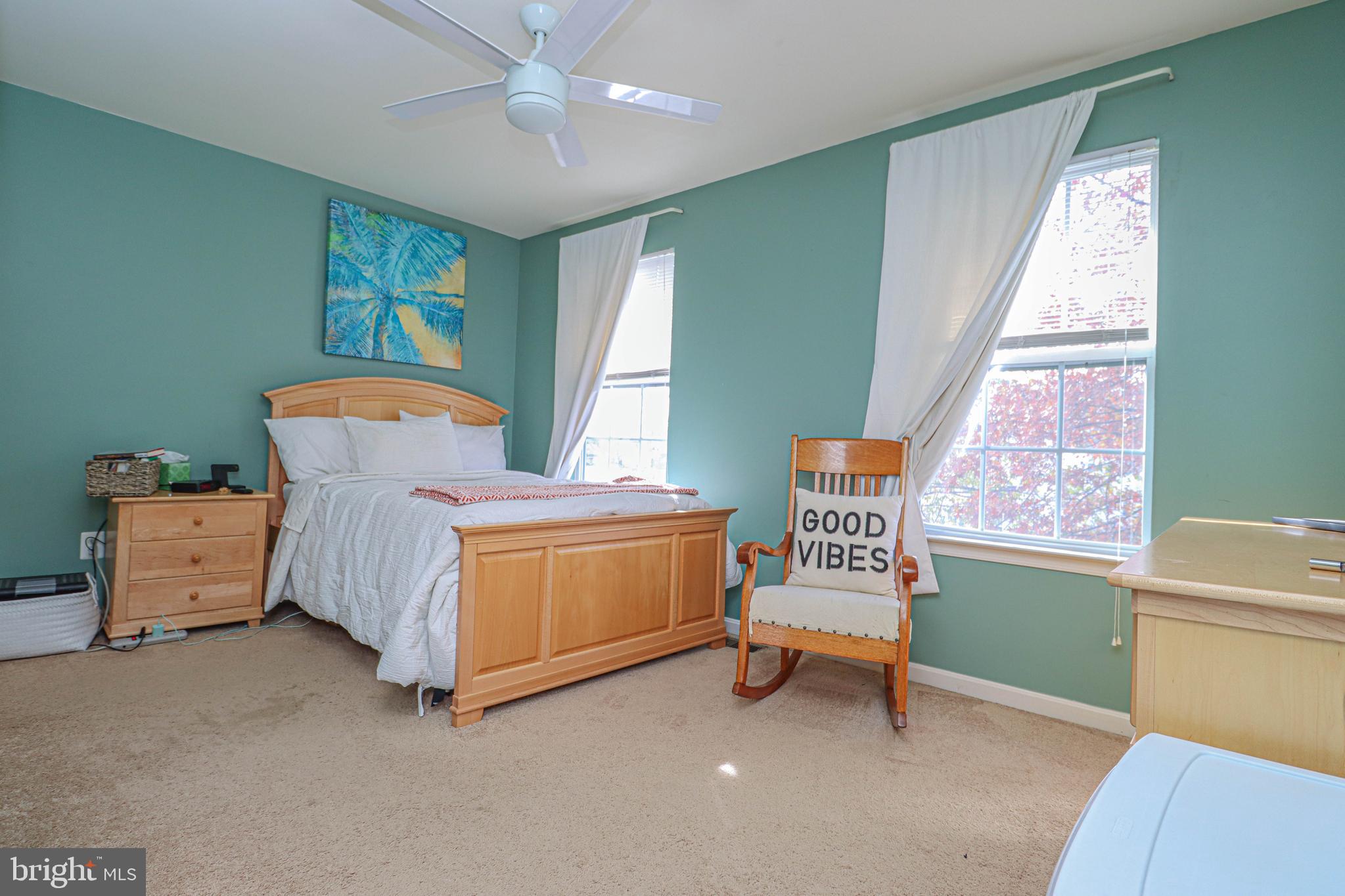 SEVEN OAKS - Residential