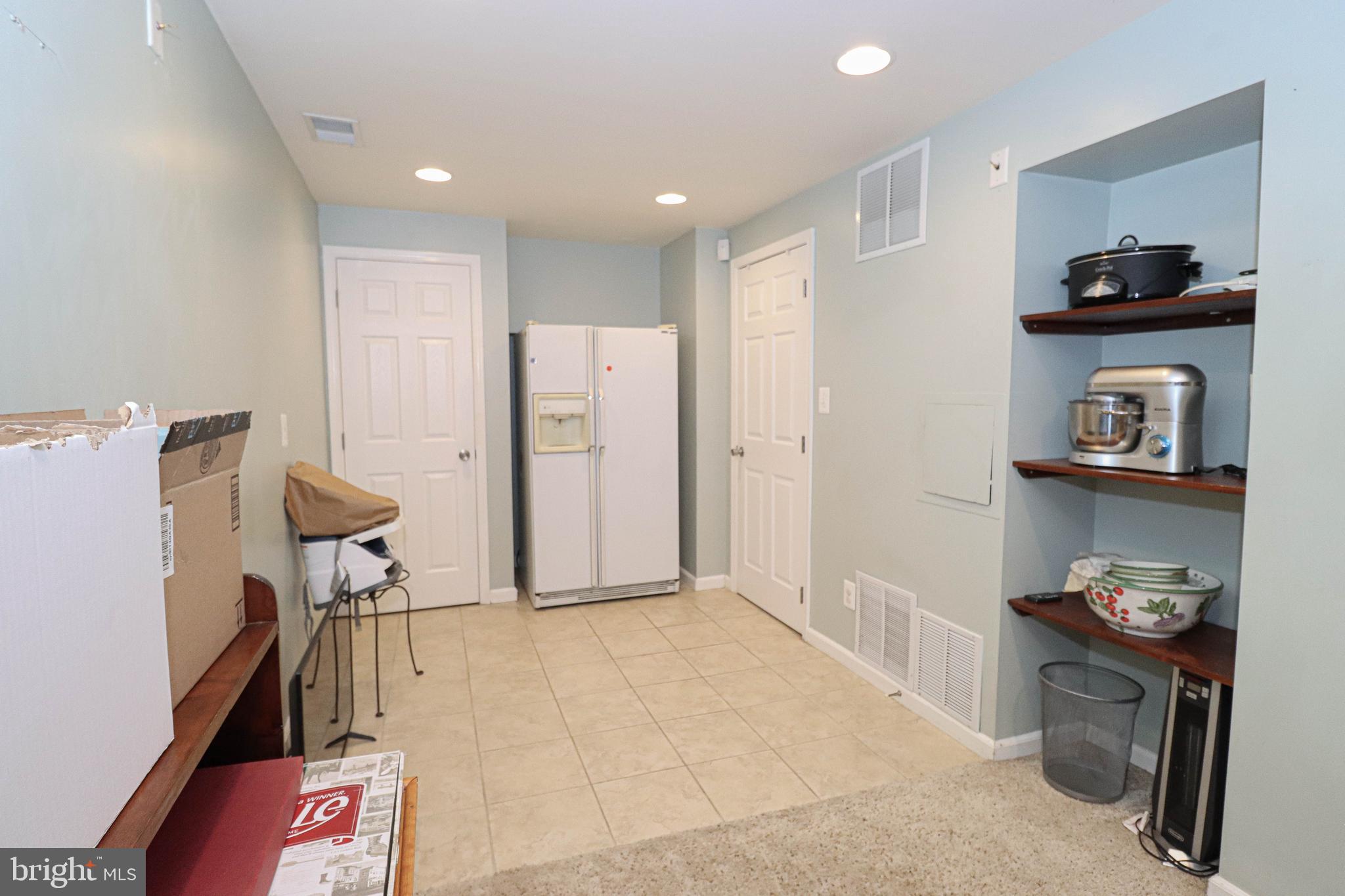 SEVEN OAKS - Residential