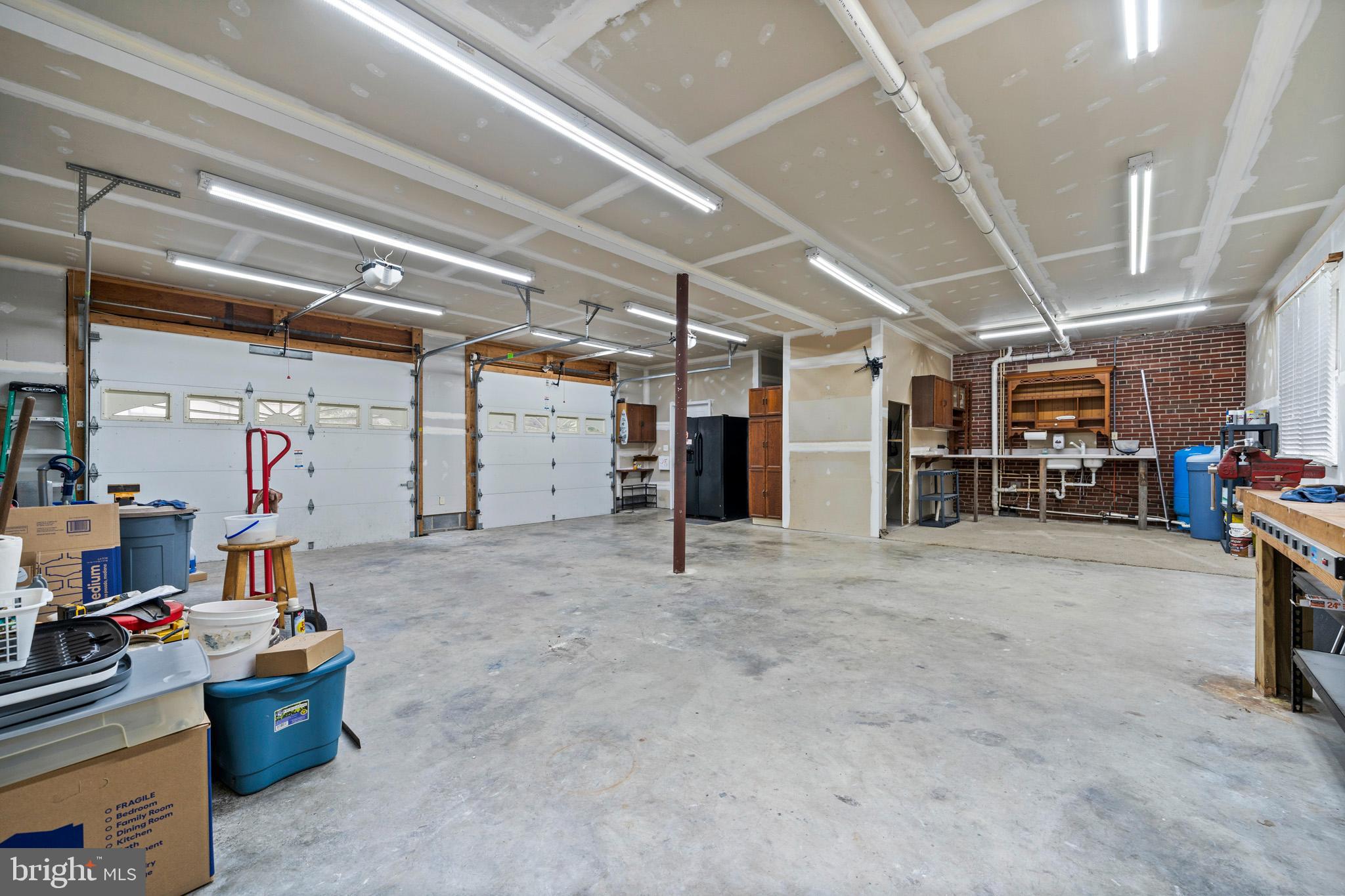 WALDORF FOREST SUB - Residential