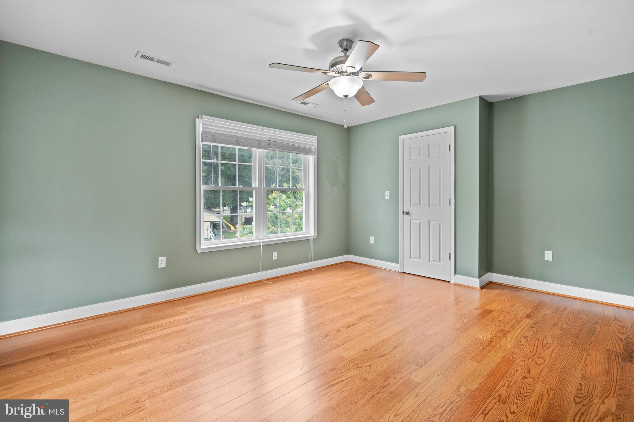 WALDORF FOREST SUB - Residential