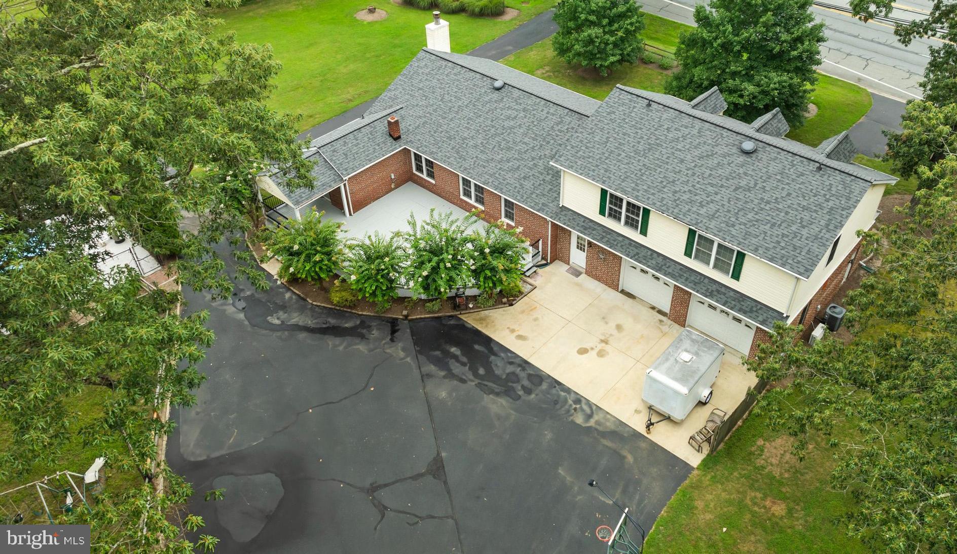 WALDORF FOREST SUB - Residential