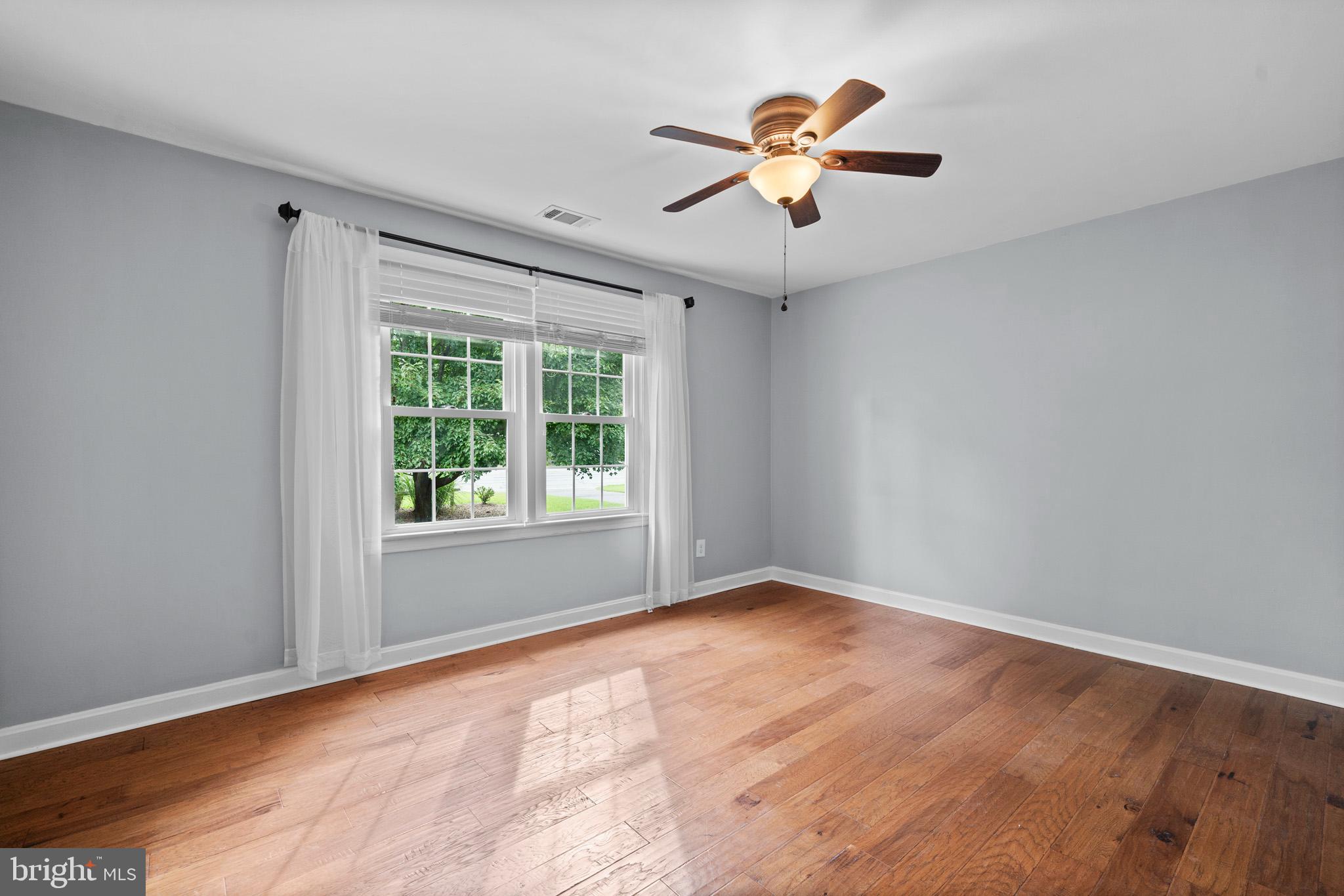 WALDORF FOREST SUB - Residential