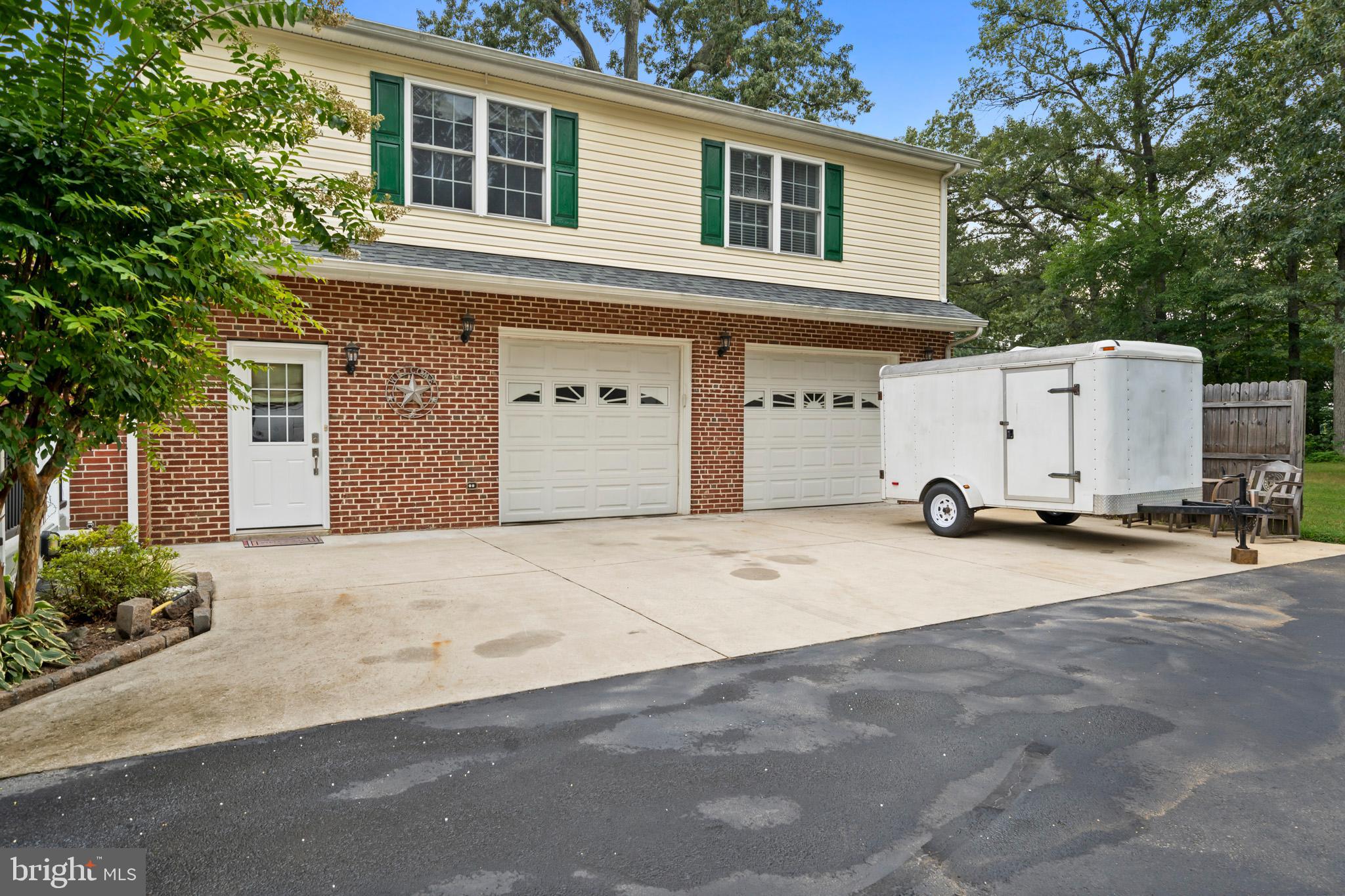 WALDORF FOREST SUB - Residential