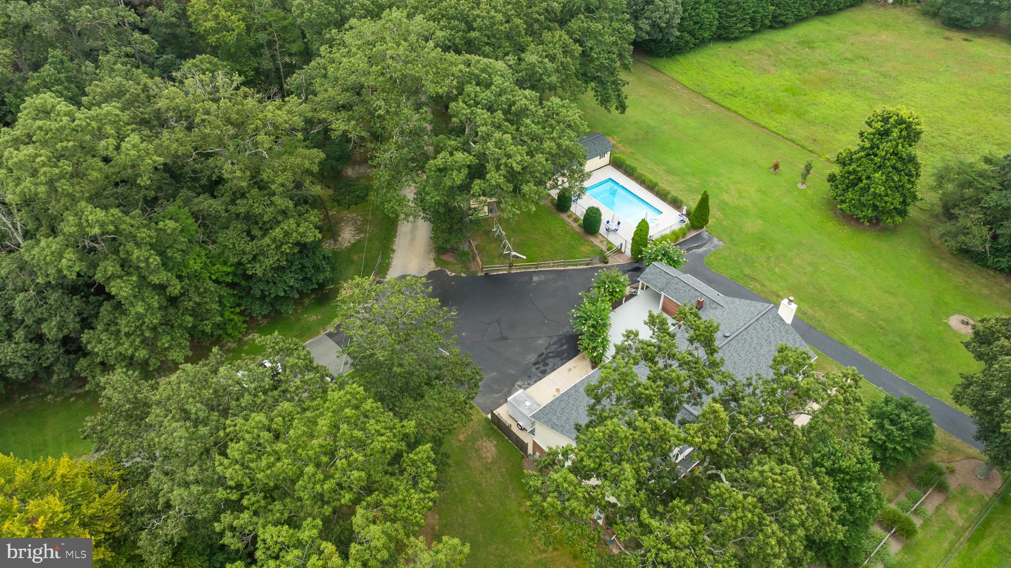 WALDORF FOREST SUB - Residential