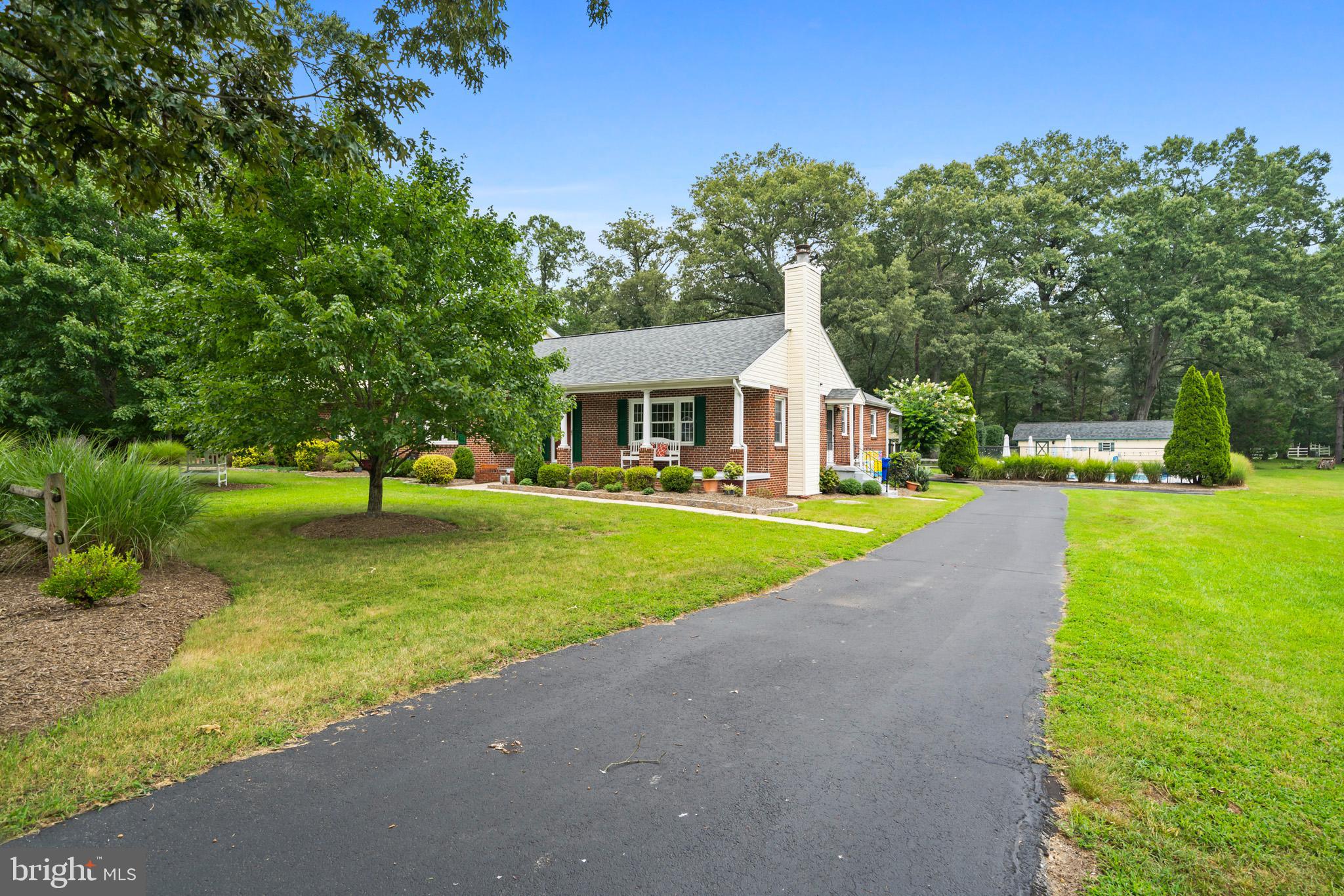 WALDORF FOREST SUB - Residential