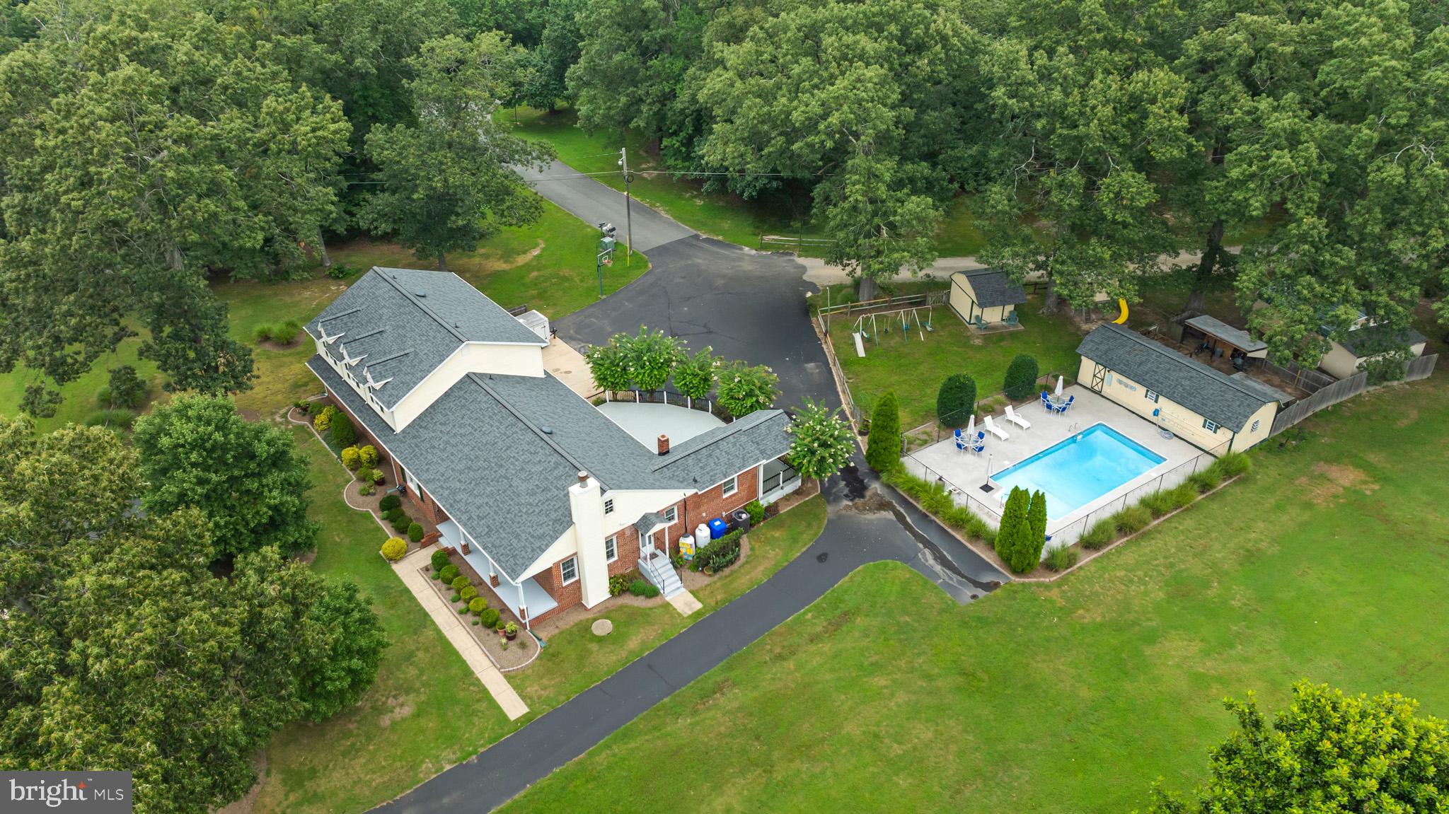 WALDORF FOREST SUB - Residential