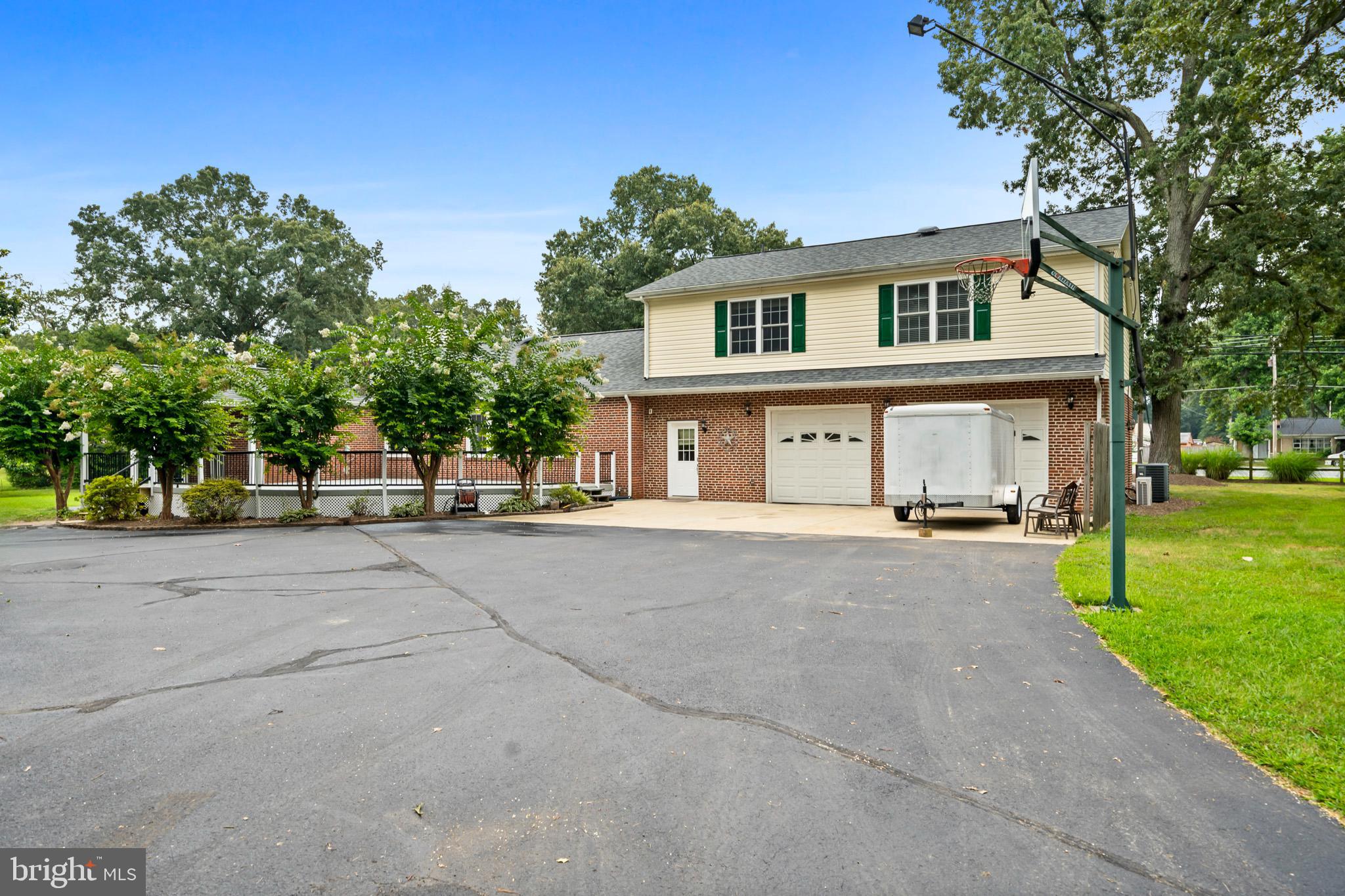 WALDORF FOREST SUB - Residential