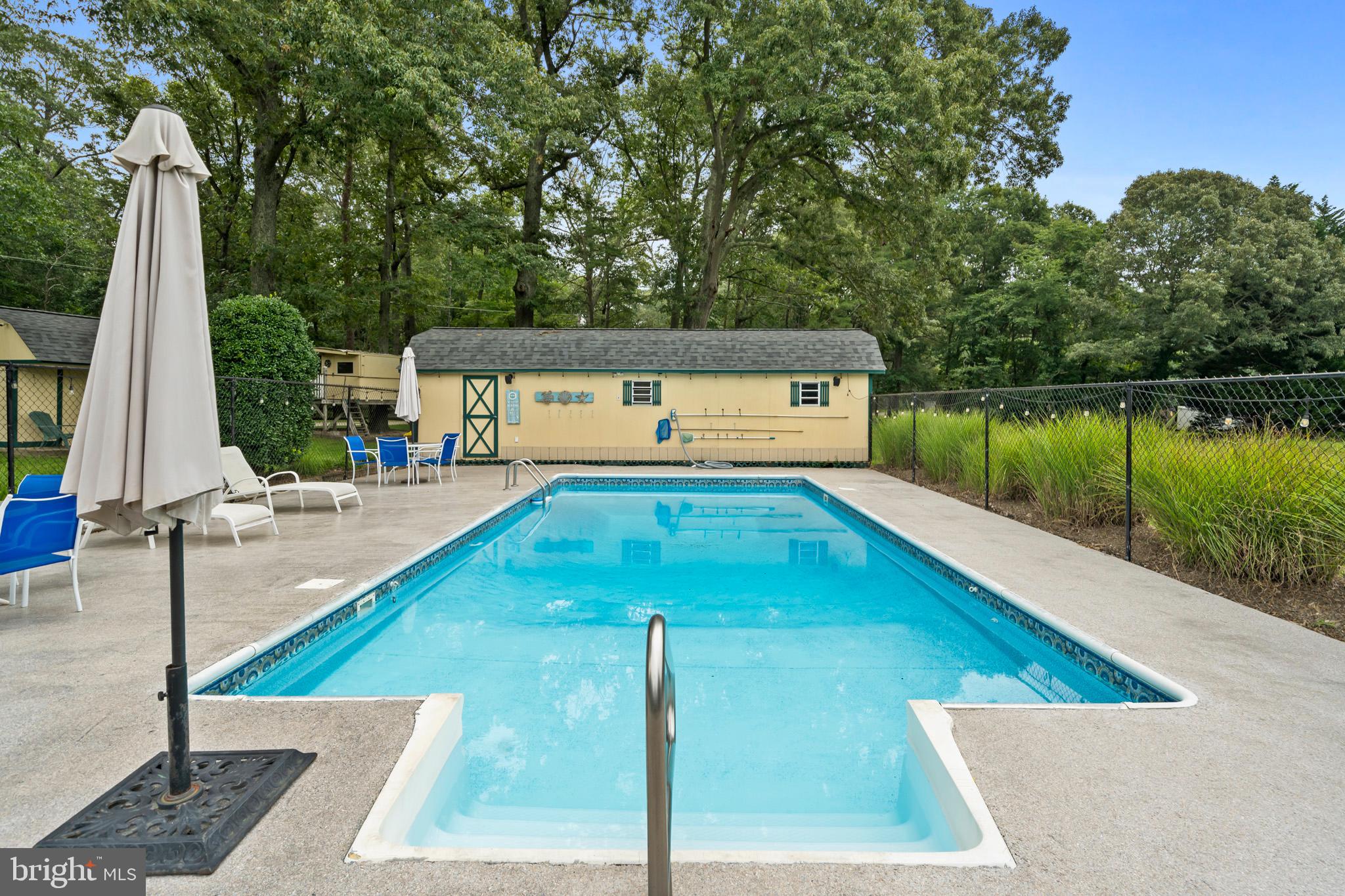 WALDORF FOREST SUB - Residential