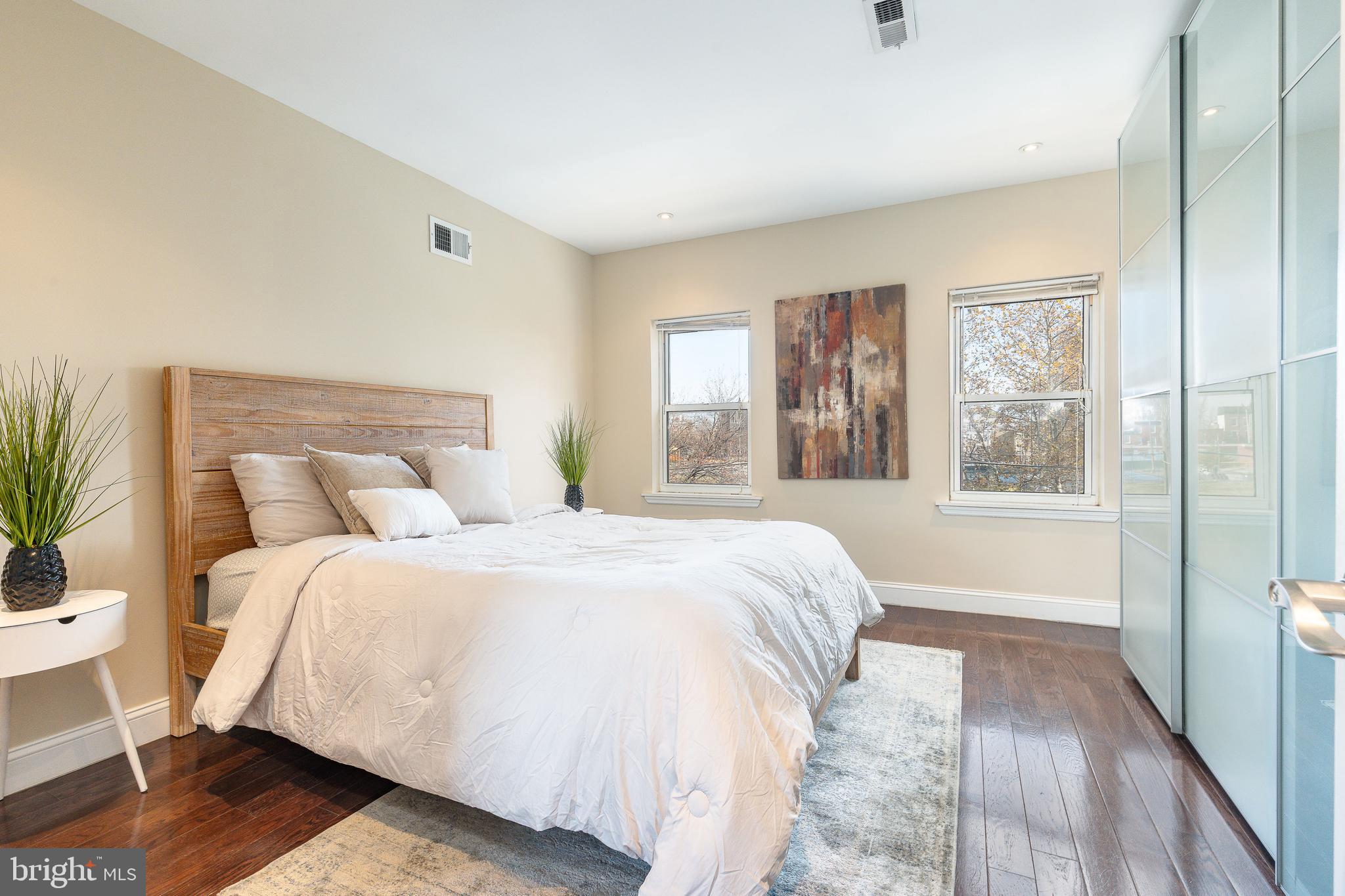 FAIRMOUNT - Residential