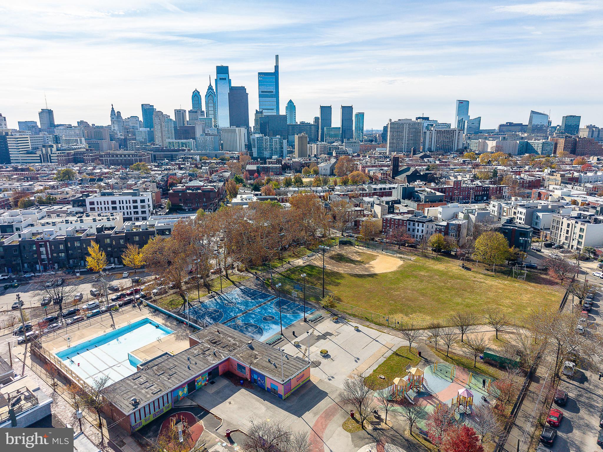 FAIRMOUNT - Residential