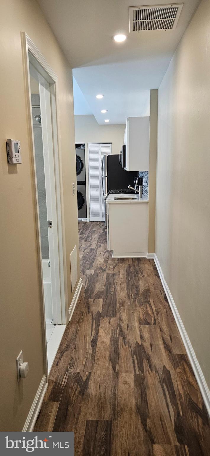 2016 1ST STREET NW 2