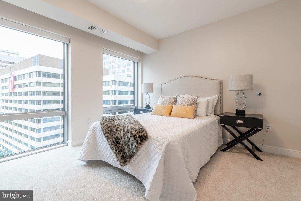 THE WATERVIEW - Residential