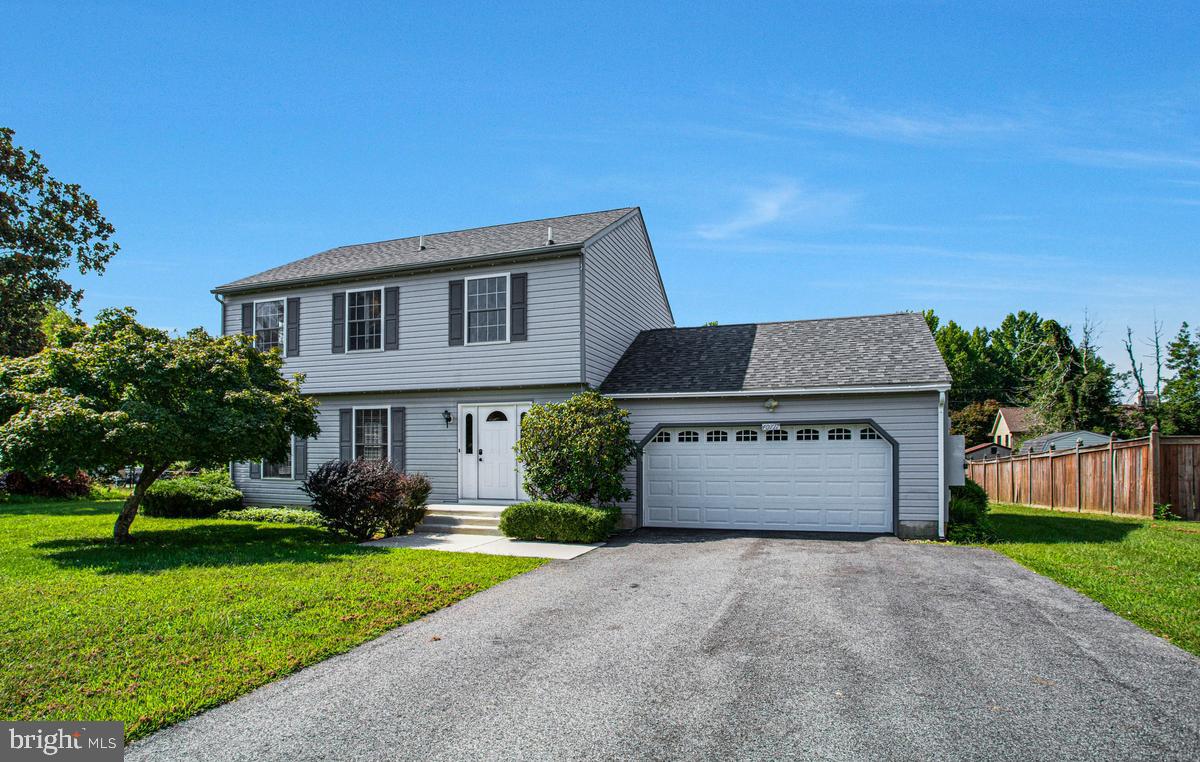 40717 LAKE AND BRETON VIEW DRIVE